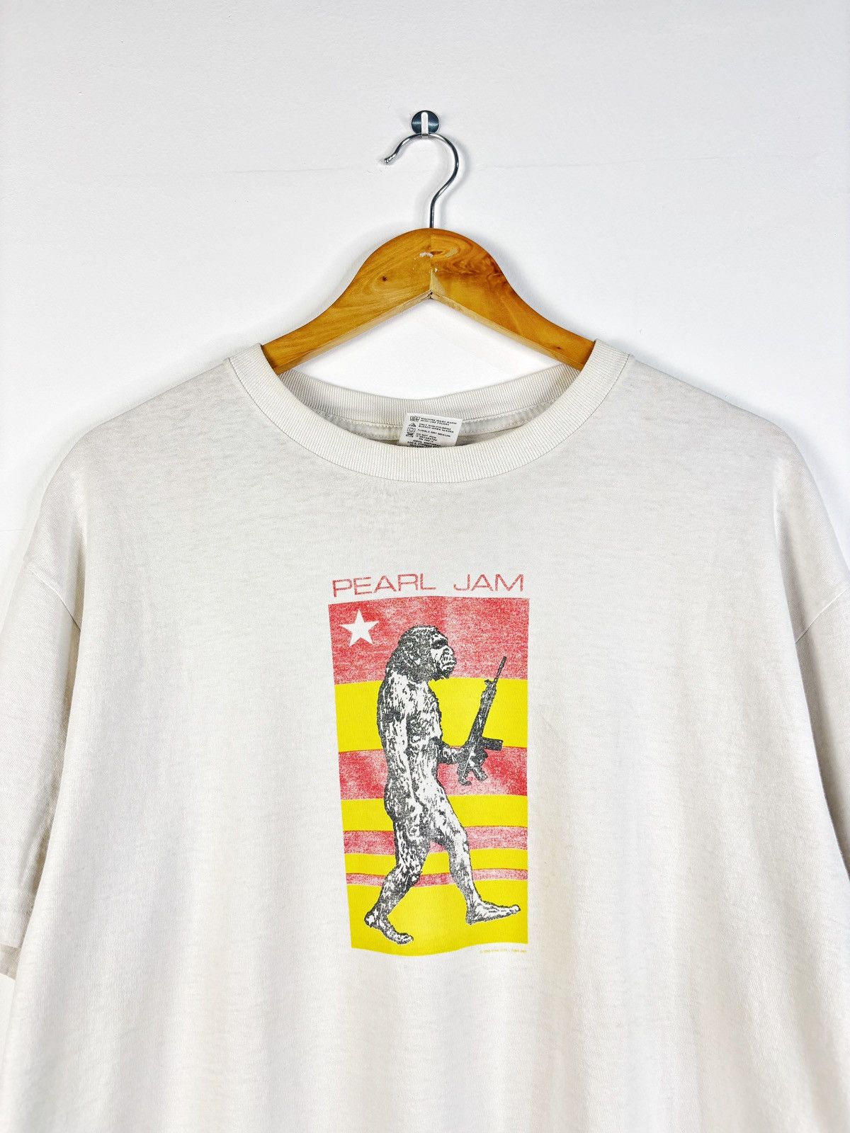 Band Tees Vintage 1998 Pearl jam Evolution Size US XL / EU 56 / 4 - 3 Thumbnail