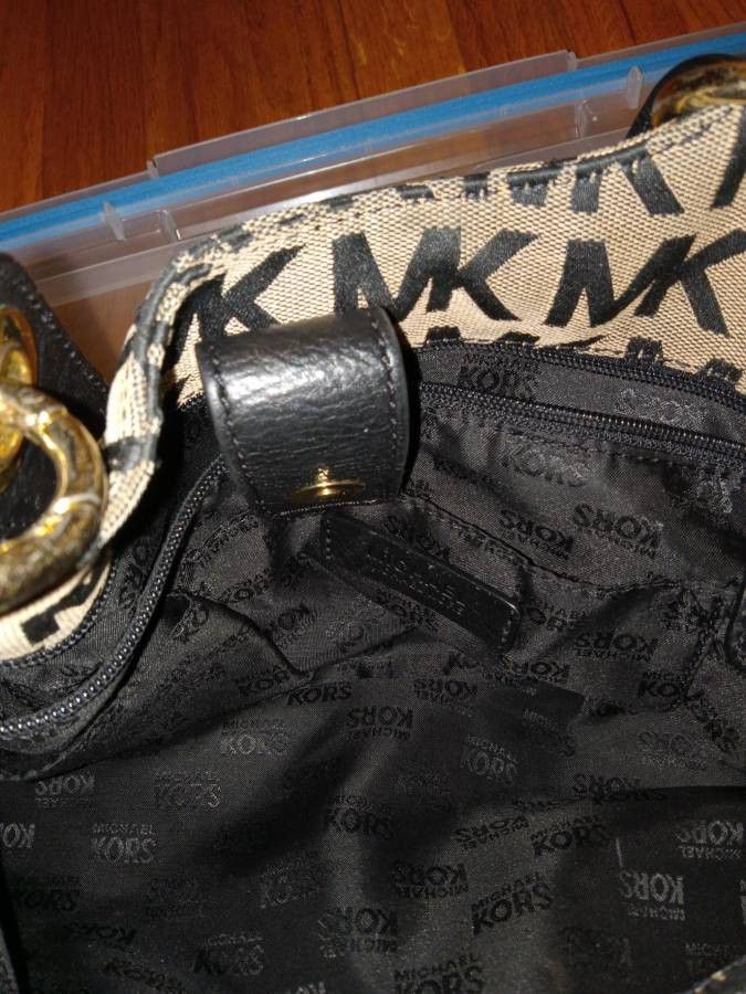 Michael Kors Micheal Kors Purse Size ONE SIZE - 5 Thumbnail