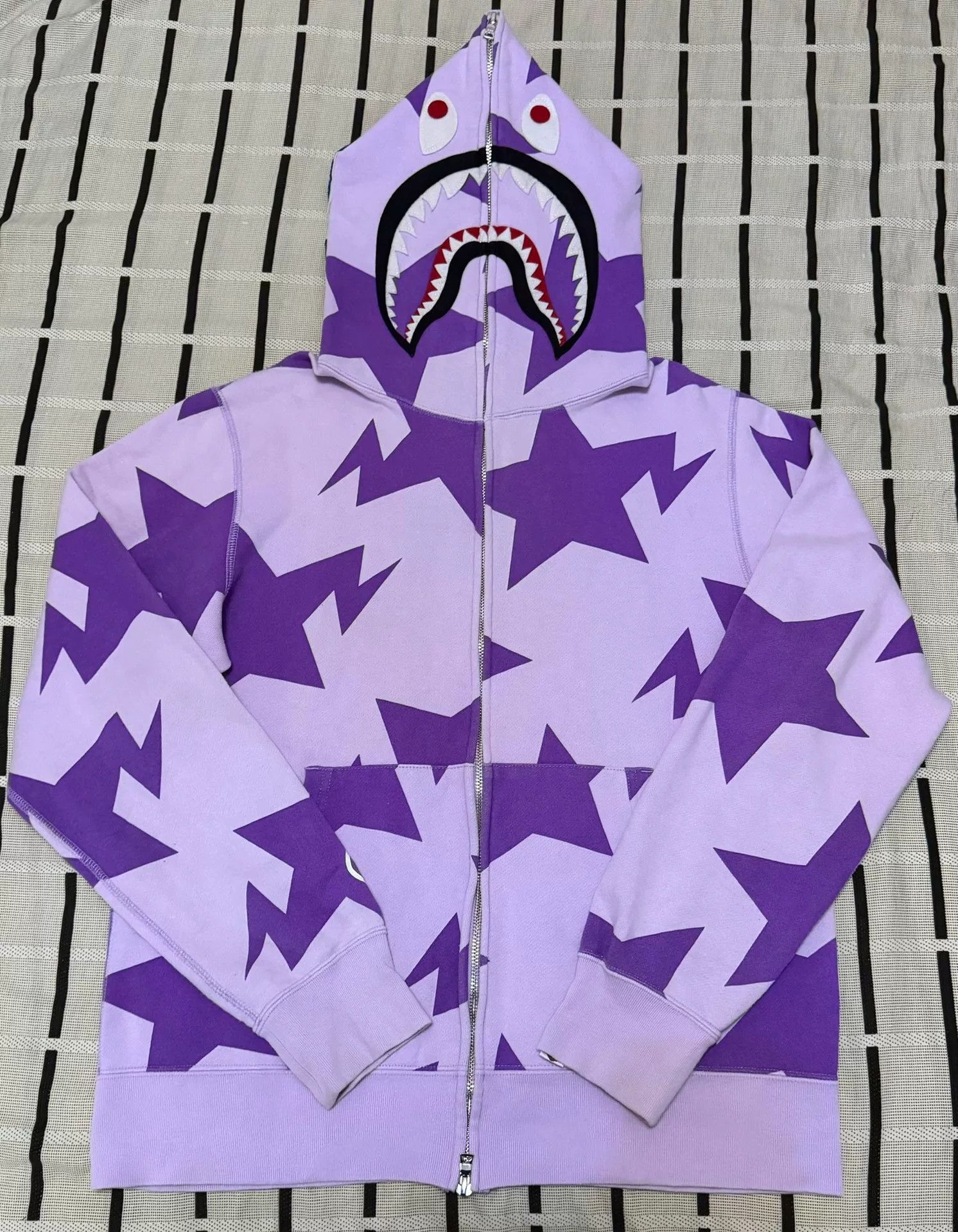Bape Bape Limited Shark Multi Light Jacket L Men Size US L / EU 52-54 / 3 - 1 Thumbnail