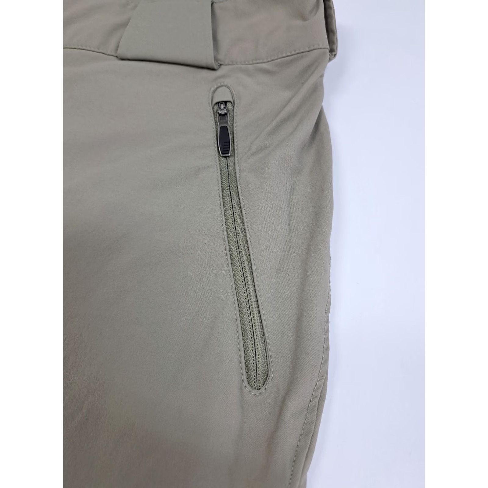 Vintage Columbia Titanium Omni-Dry Womens Cargo Shorts Khaki Size 8/12 12in Inseam Regular Fit Casual Outdoor Summer Mens Womens? Size 30" / US 8 / IT 44 - 7 Thumbnail
