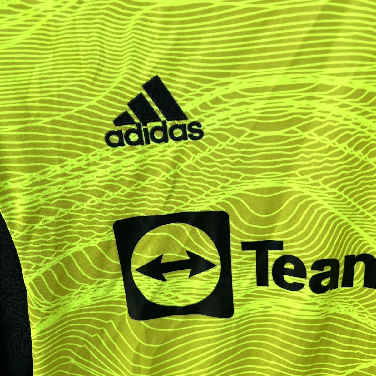 Adidas Manchester United Goalkeeper soccer jersey Shirt 2021-2022 Size US XL / EU 56 / 4 - 2 Thumbnail