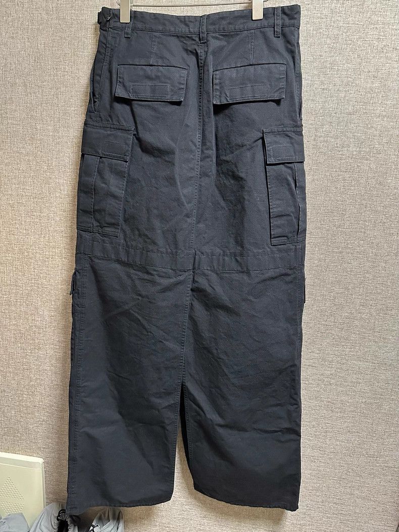 Balenciaga Balenciaga size XS Fake Two-Piece Cargo Skirt Pants Size US 27 - 5 Thumbnail