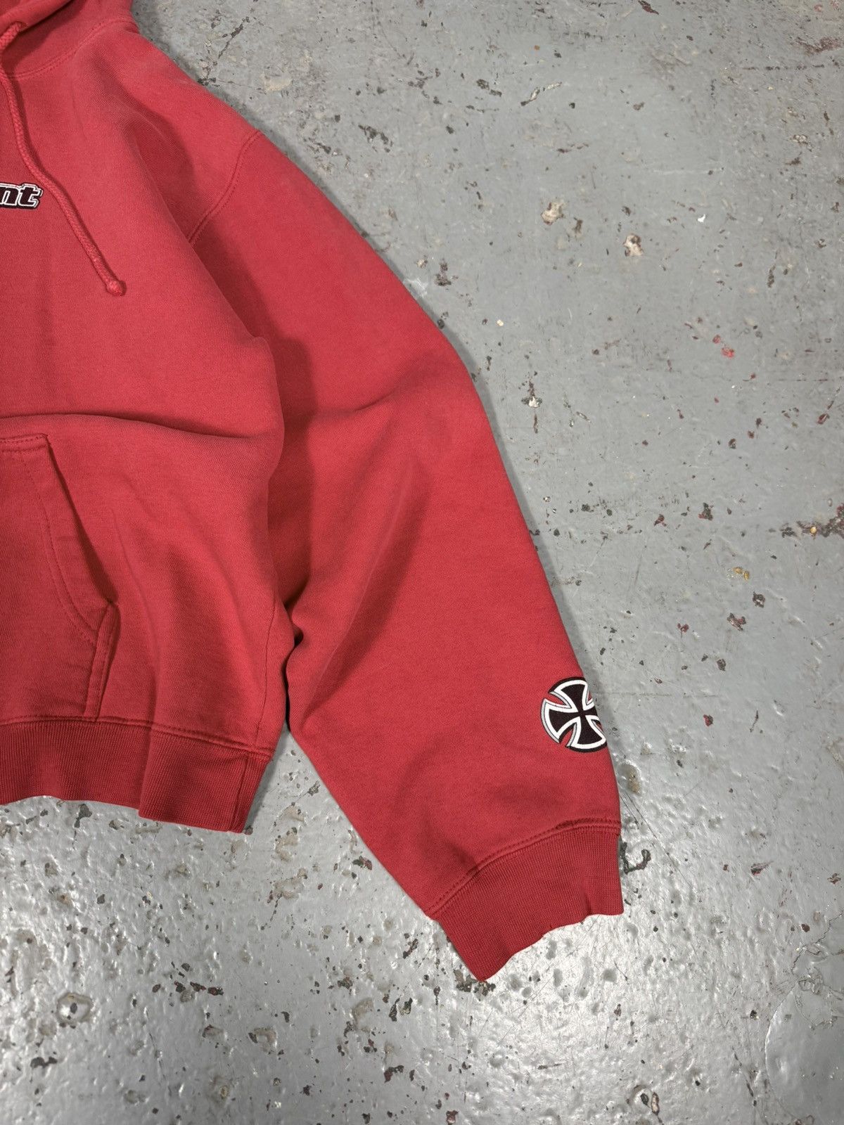 Independent Truck Co. Vintage Sun faded Distressed Independent Trucks Hoodie Size US M / EU 48-50 / 2 - 7 Thumbnail