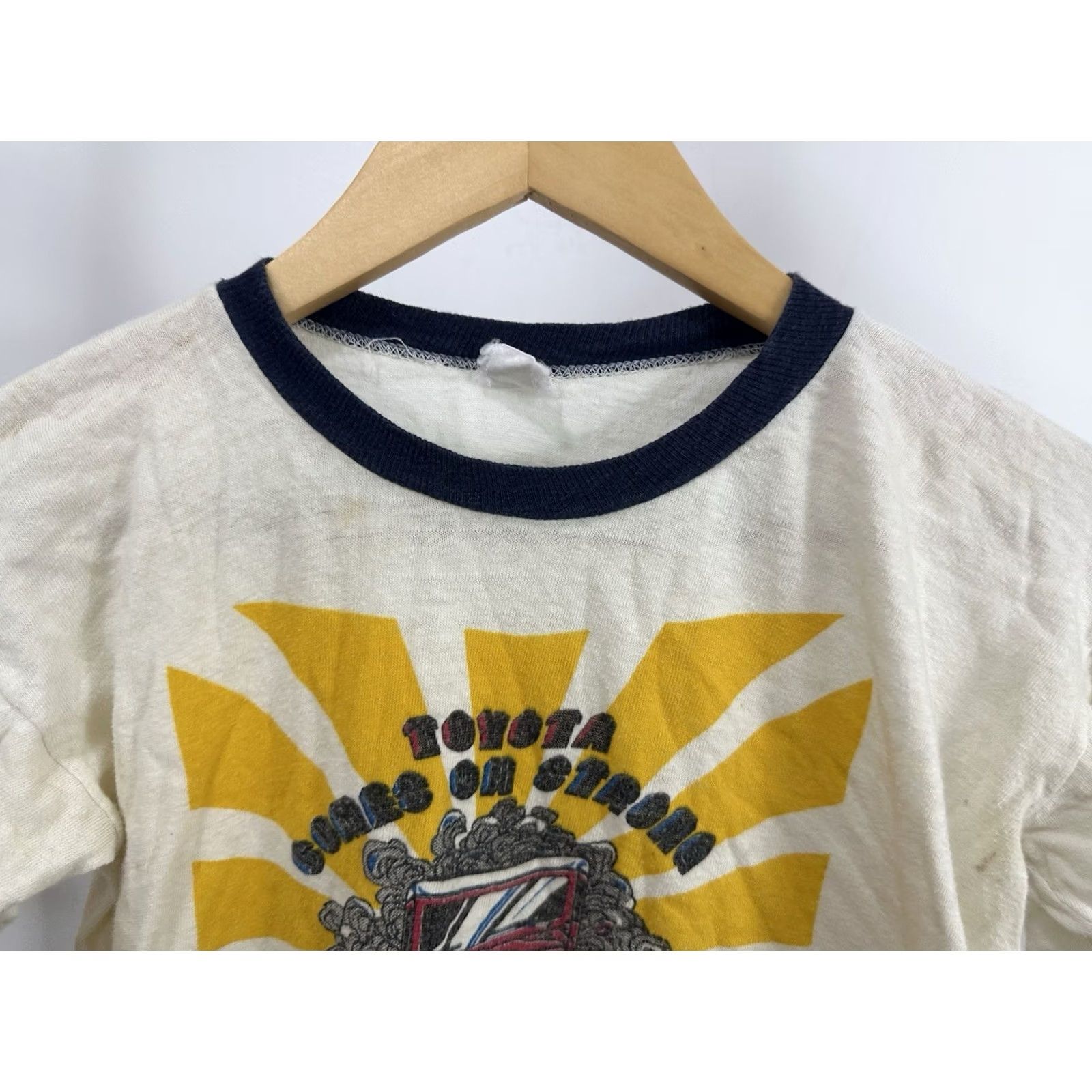Vintage VINTAGE 70s Toyota Comes On Strong Monster Truck Ringer T-Shirt cream XS Men Boxy Size US XS / EU 42 / 0 - 4 Thumbnail