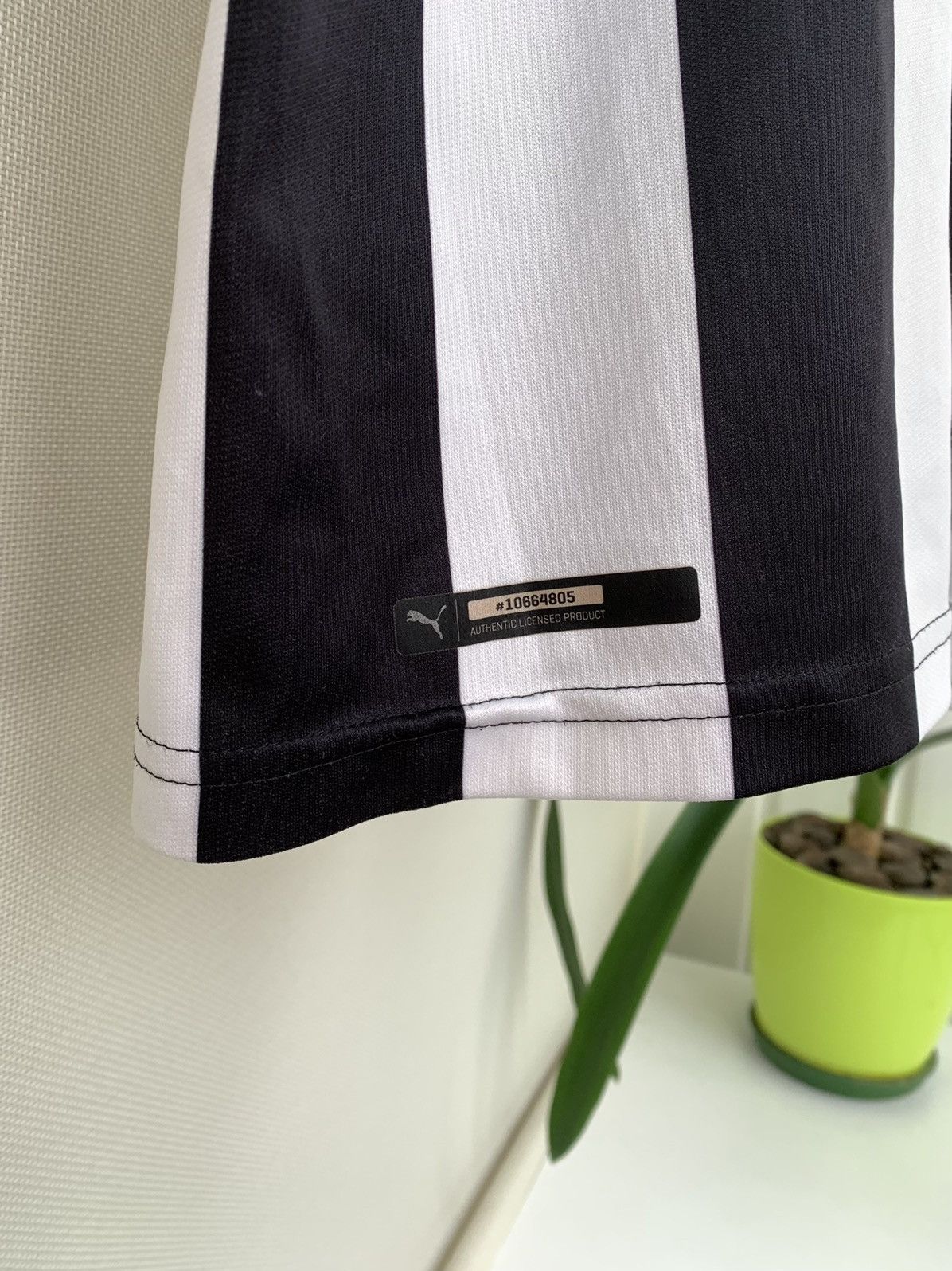 Puma Puma Newcastle United Shirt 125 Years Anniversary Size S Size US S / EU 44-46 / 1 - 4 Thumbnail