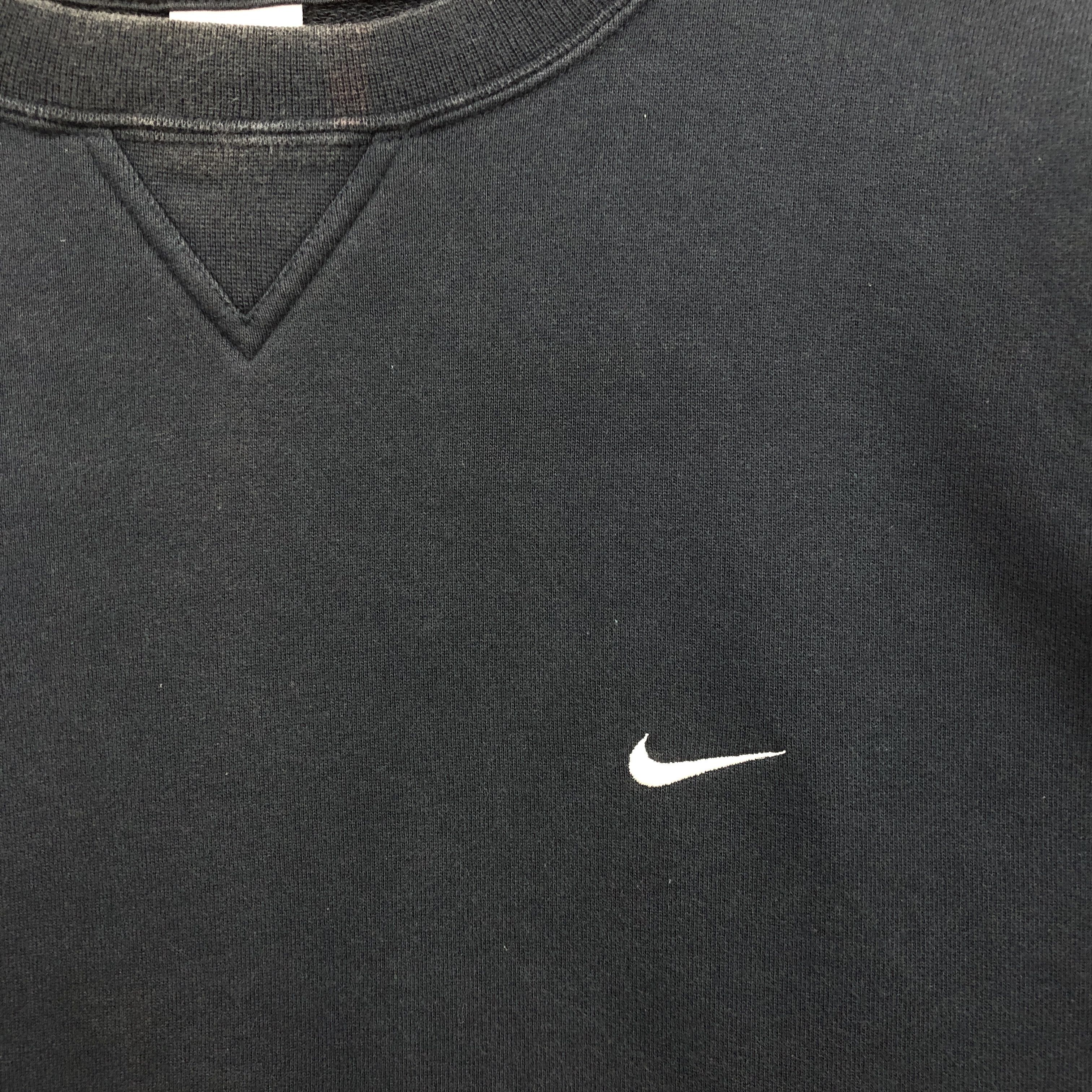 Nike × Vintage Vintage Nike Swoosh Sweatshirt Nike Sweater Jumper Size US L / EU 52-54 / 3 - 3 Thumbnail