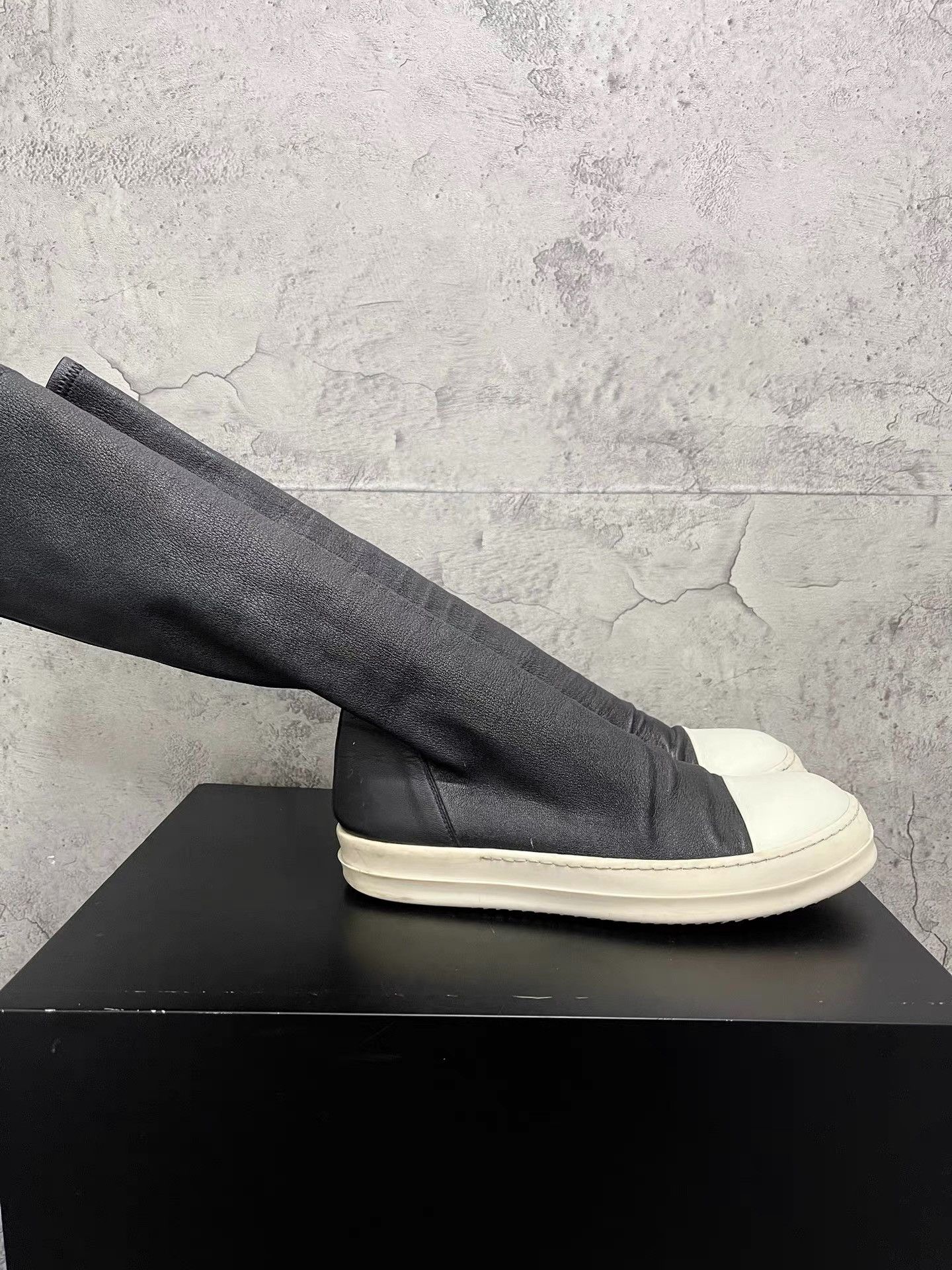 Rick Owens Rick Owens Men's Classic Boots K34 Size US 7 / EU 40 - 3 Thumbnail