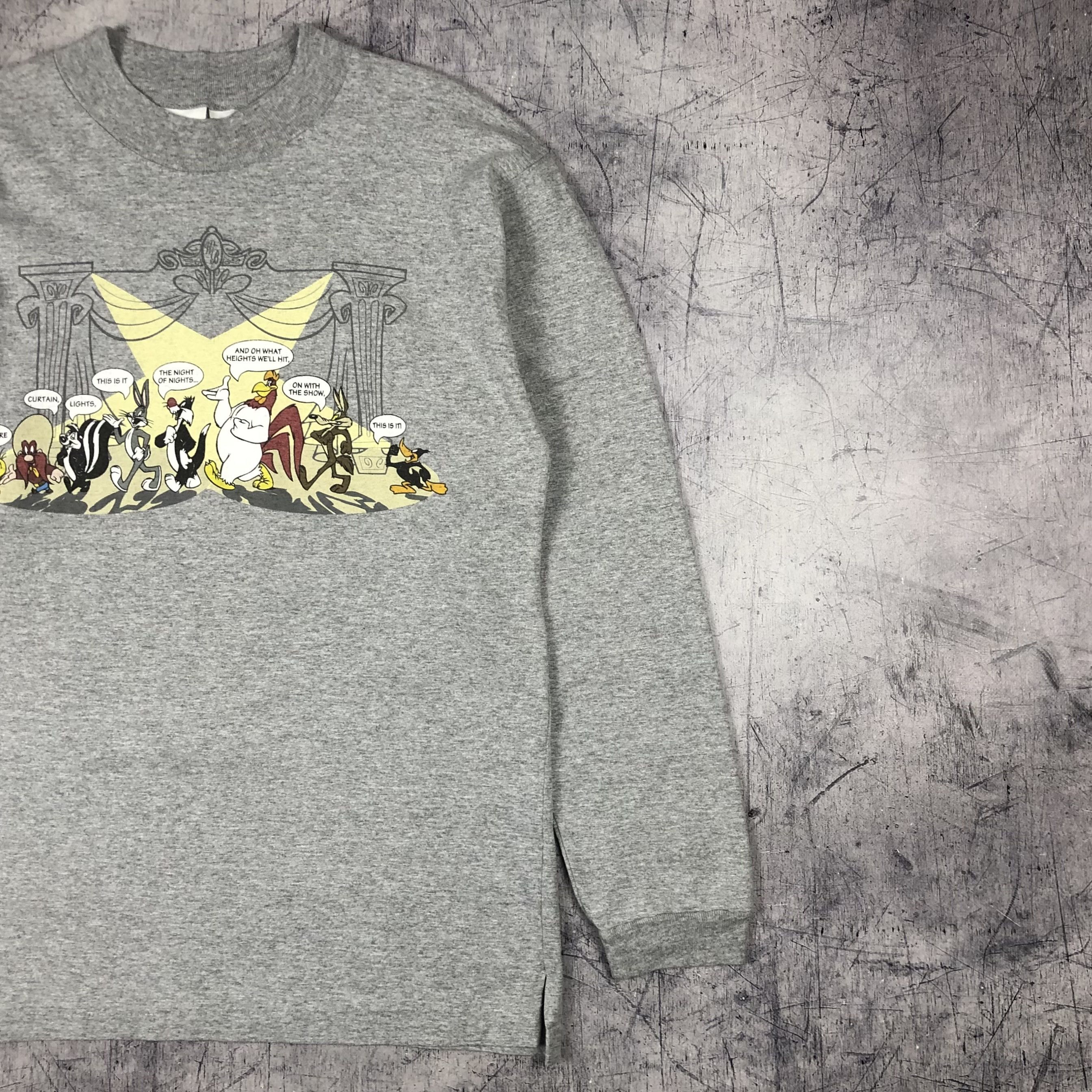 Warner Bros Vintage 1991 Warner Bros Looney Tunes Hero Long Sleeve Tee Size US M / EU 48-50 / 2 - 9 Thumbnail
