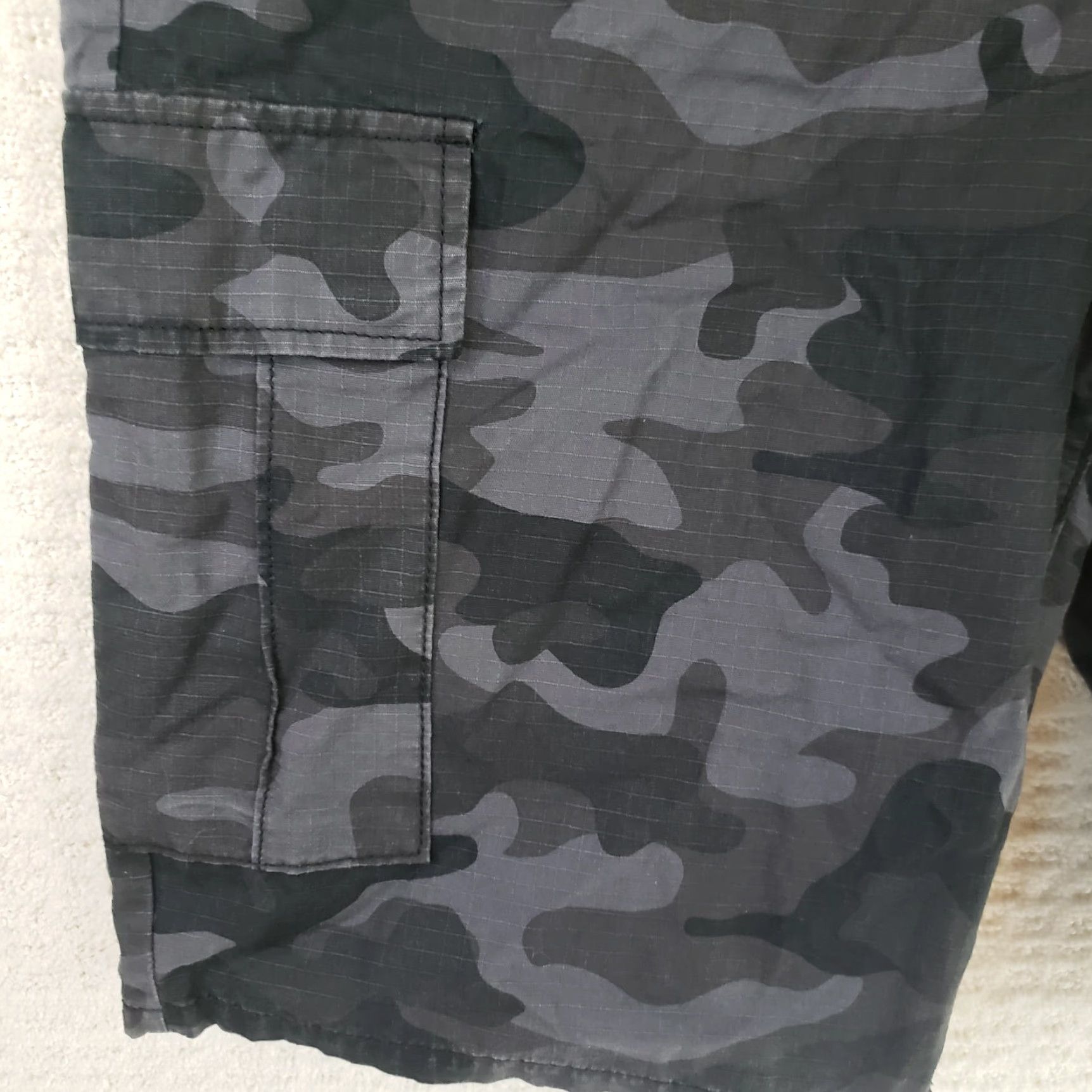 Vintage Lazer Drawstring Shorts Men’s L Black Camo Cotton Cargo 36x11 Size US 33 - 6 Thumbnail