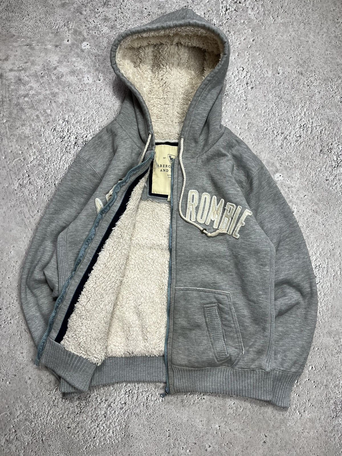 Abercrombie & Fitch Abercrombie Fitch Sherpa Lined Zip Hoodie Gray Size M Jacket Size US M / EU 48-50 / 2 - 5 Thumbnail