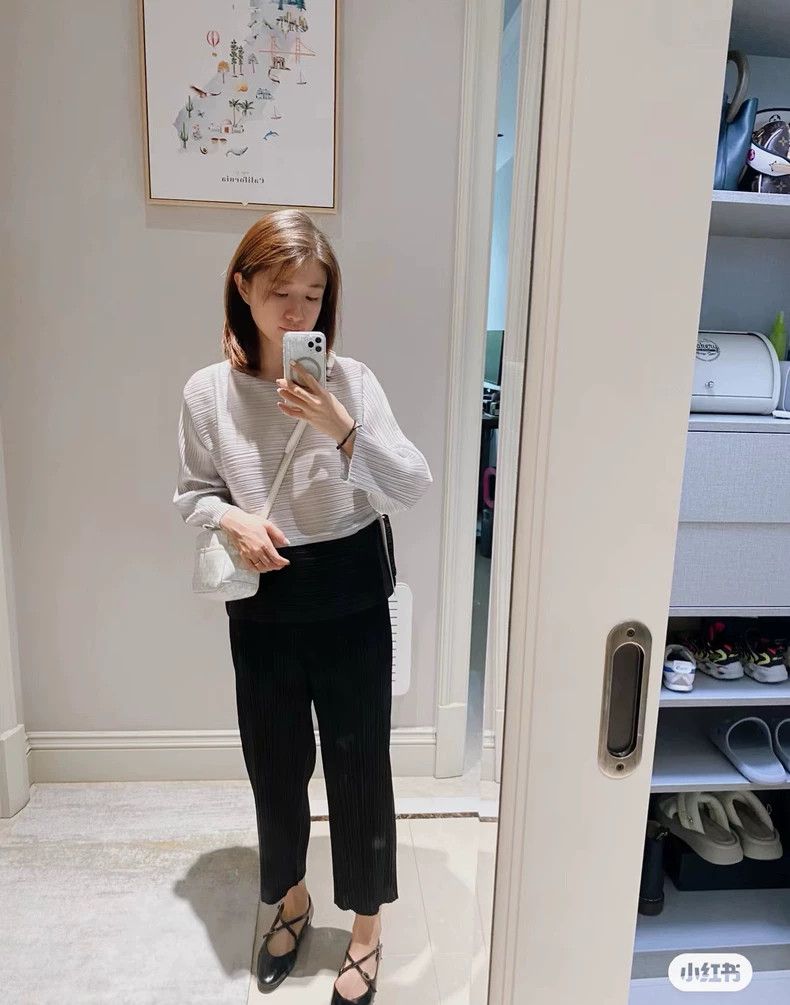 Issey Miyake issey miyake size:4 Black capri pants 2505-Nextarrow Size US 26 / EU 42 - 2 Thumbnail