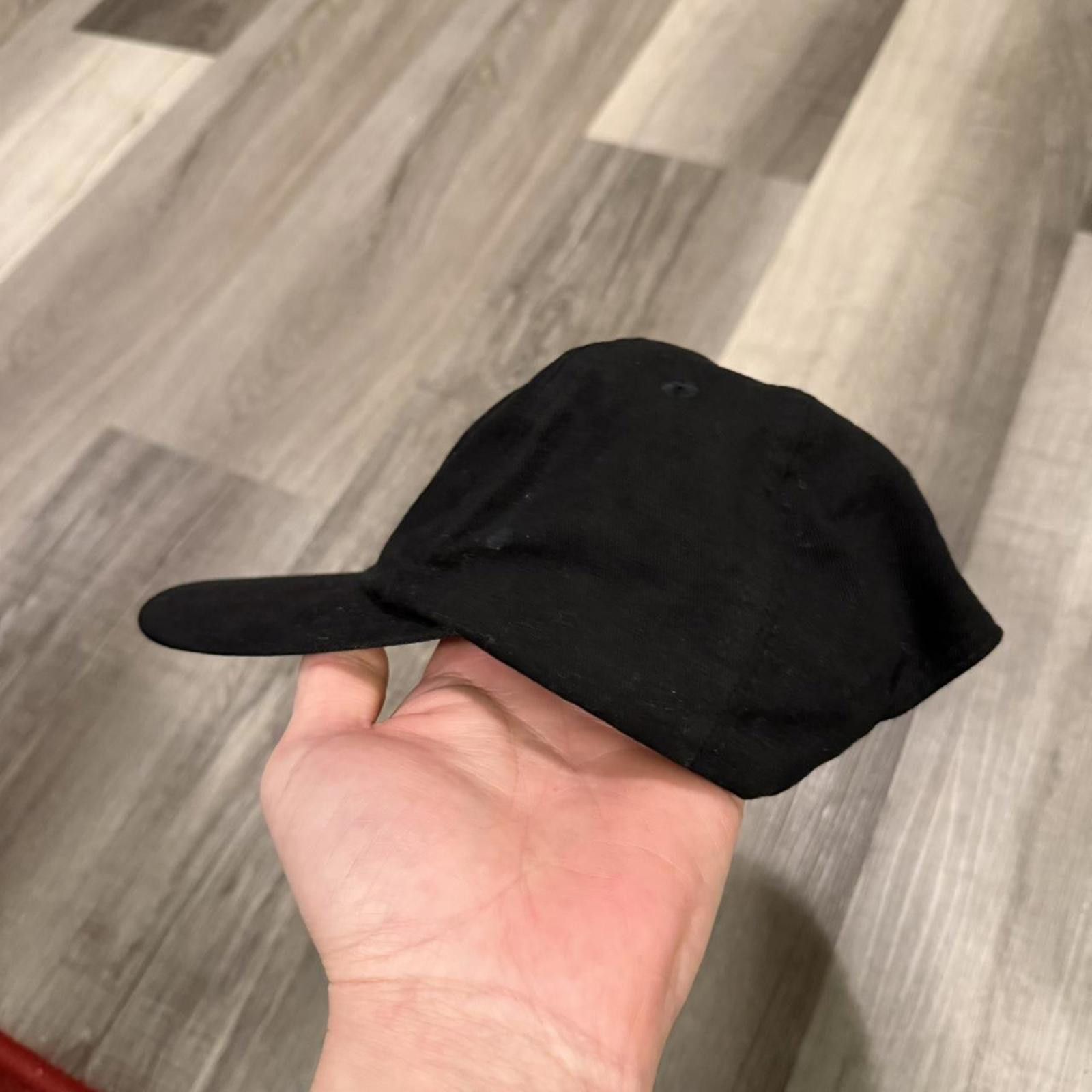 Calvin Klein vintage Calvin Klein be SnapBack hat 00s OS Size ONE SIZE - 2 Thumbnail