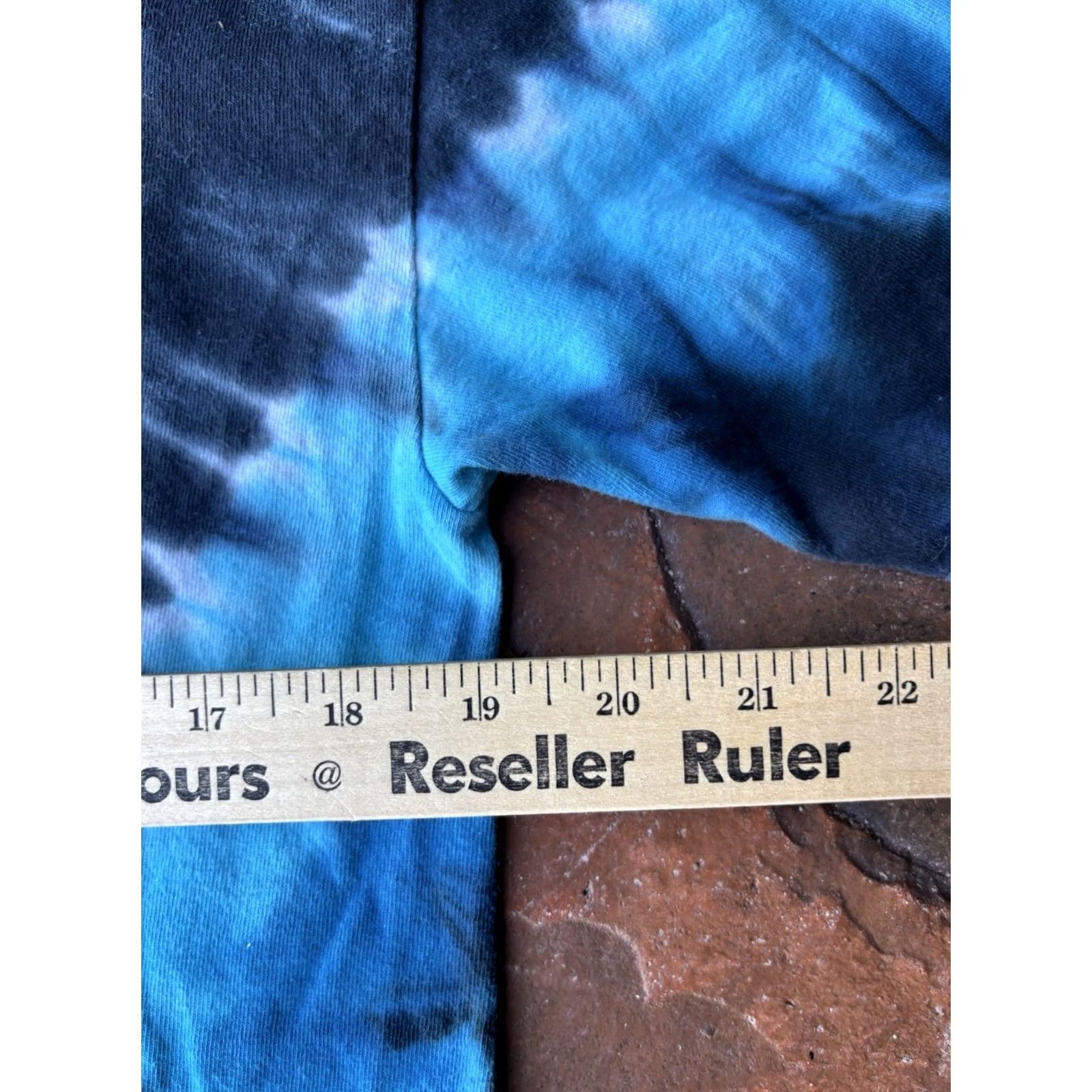 Liquid Blue VINTAGE Liquid Blue Pink Floyd Dark Side Of The Moon Tye Dye T-Shirt Medium Men Shirt Band Size US M / EU 48-50 / 2 - 6 Thumbnail