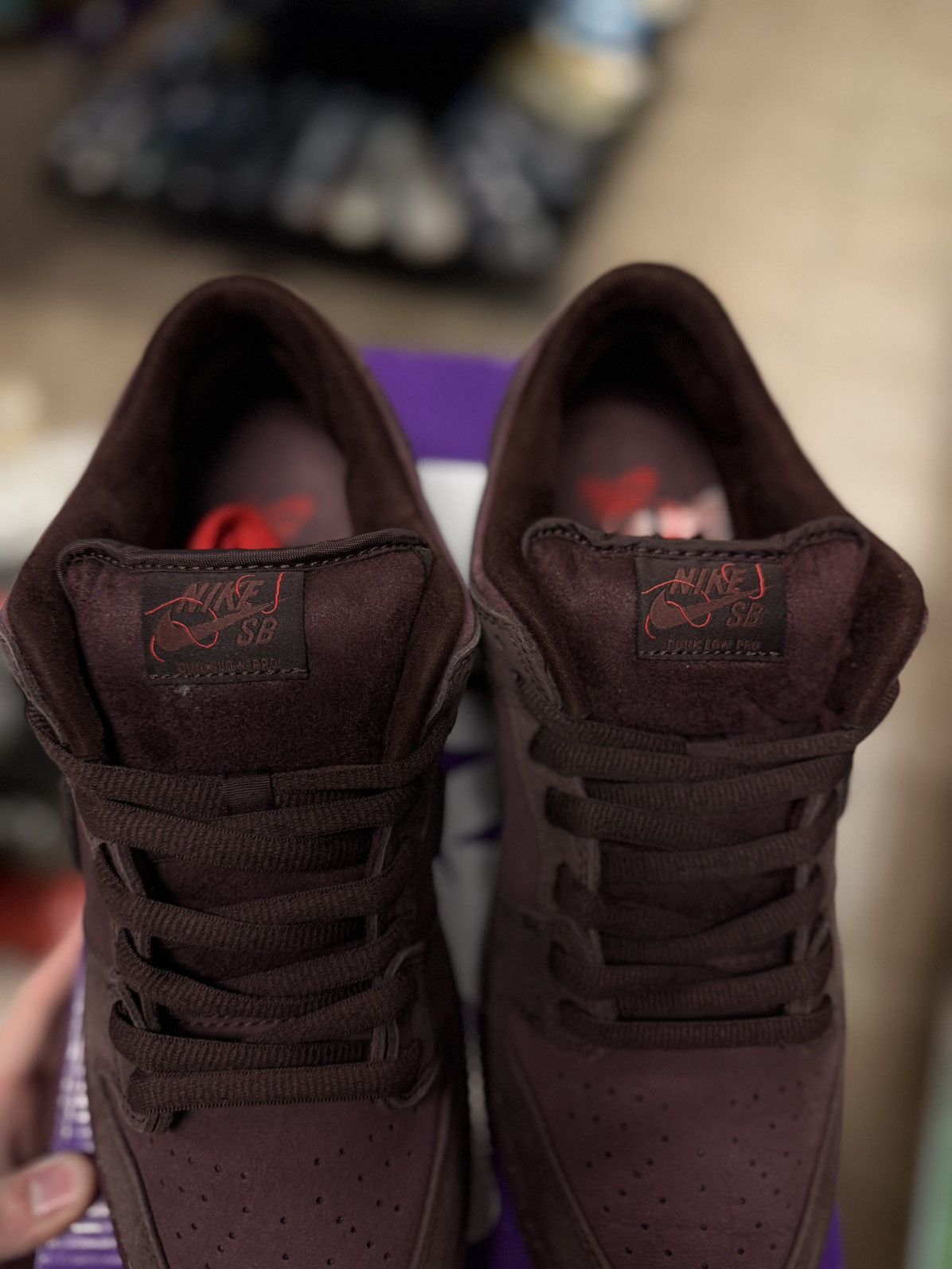 Nike Nike Dunk Low SB Burgundy Crush City Of Love 10.5 (NEW) Size US 10.5 / EU 43-44 - 9 Thumbnail