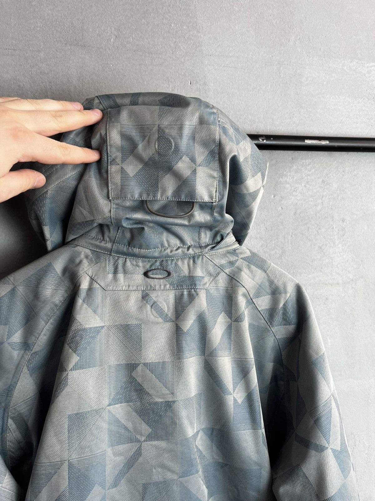 Oakley Oakley outdoor jacket size L Size US L / EU 52-54 / 3 - 12 Thumbnail