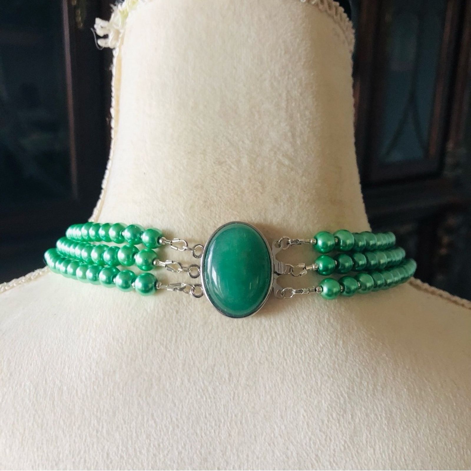 Handmade Handcrafted triple strand green pearl stone clasp necklace Size ONE SIZE - 8 Thumbnail