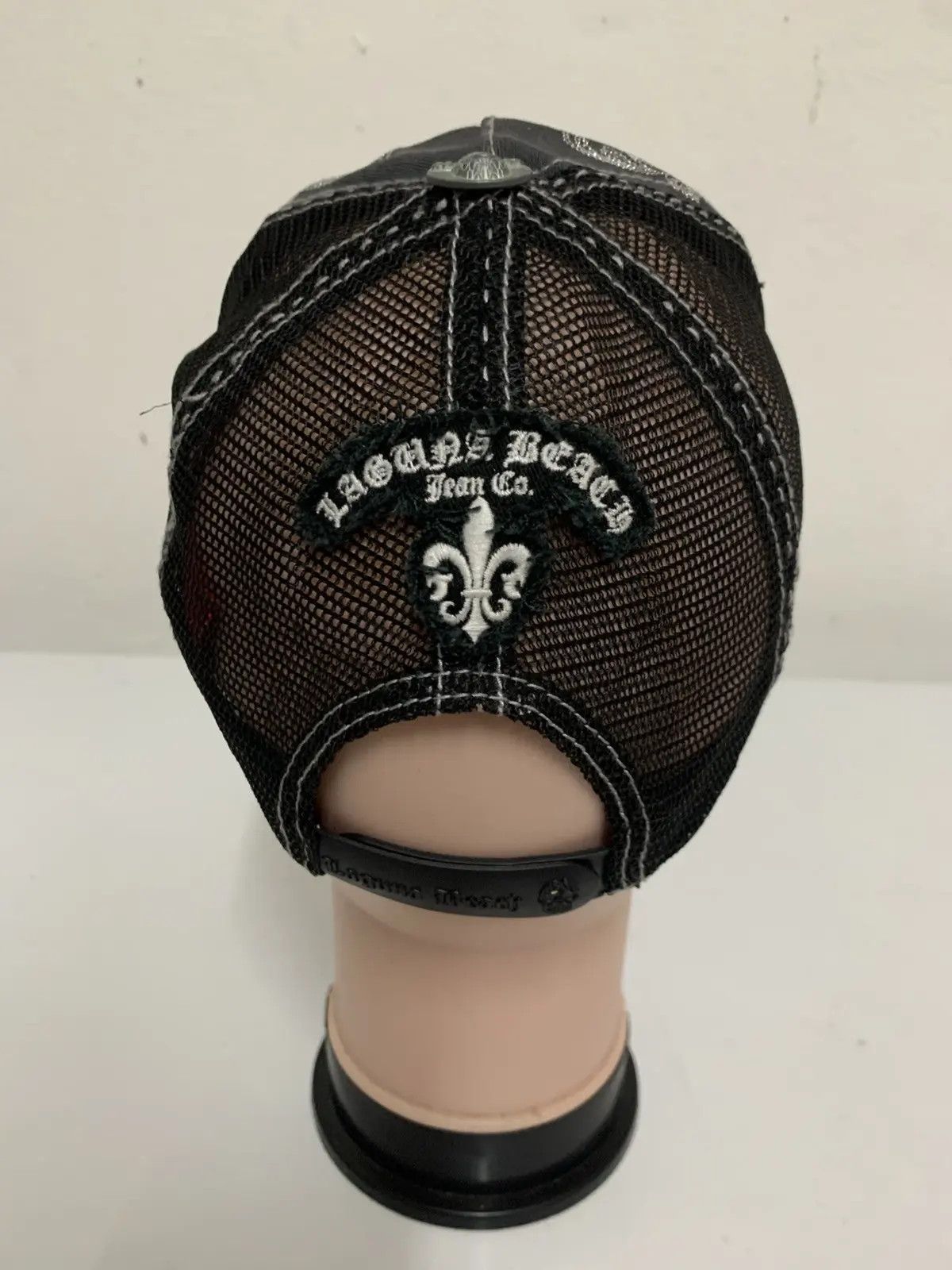 Affliction LAGUNA BEACH SKULL HAT. Size ONE SIZE - 8 Thumbnail