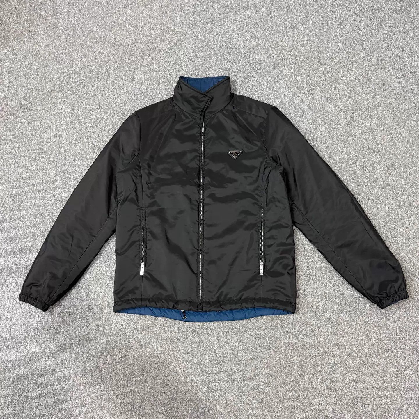 Prada Prada New Reversible Tri Logo Nylon Jkt 48 Mint Size US M / EU 48-50 / 2 - 1 Thumbnail