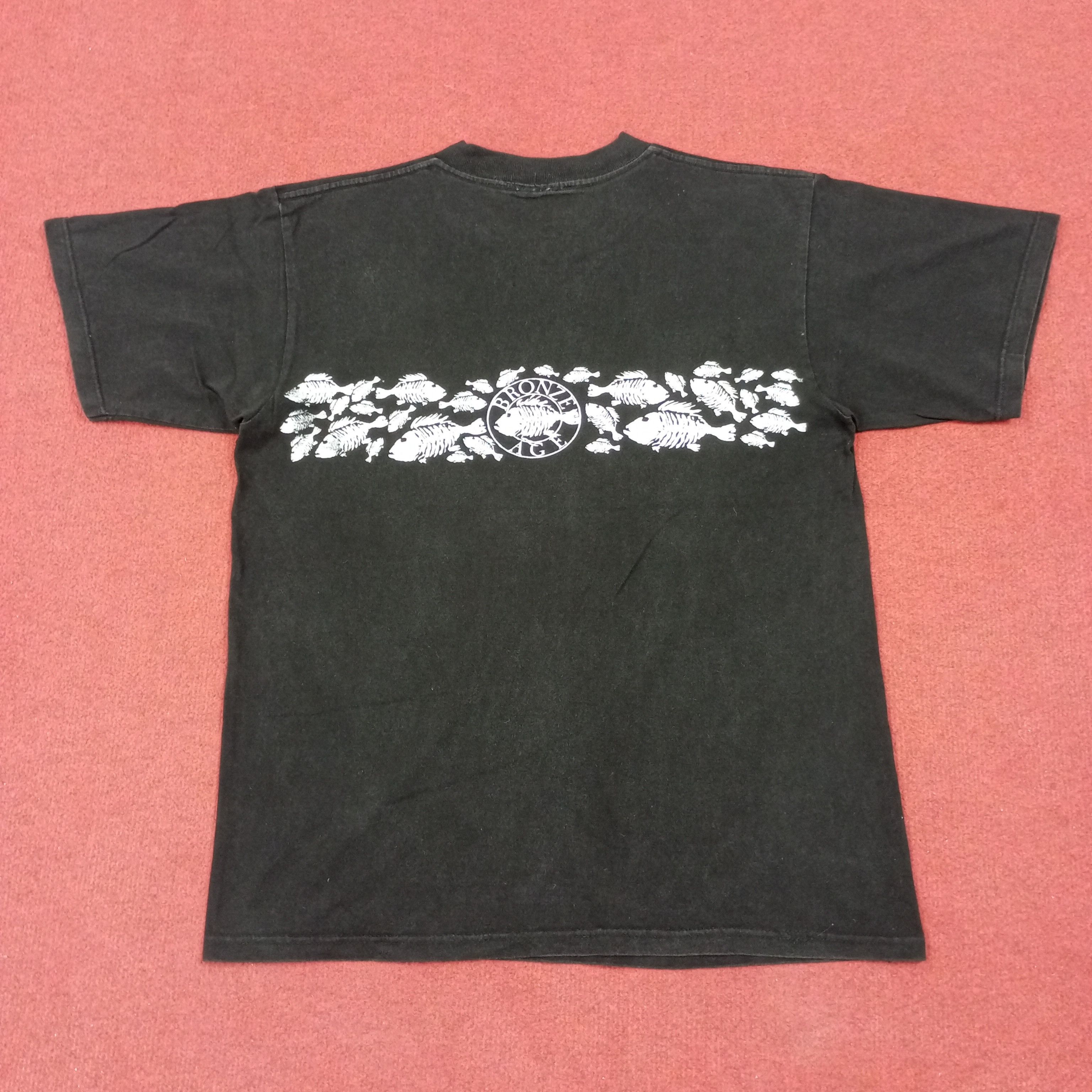 Bronze Age Skater Surfing Style Vintage Tshirt