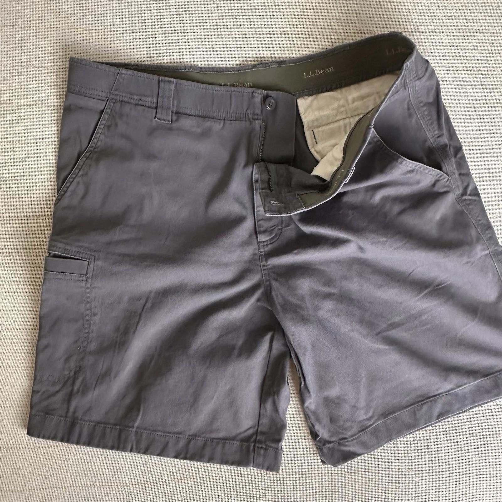 L.L. Bean L.L Bean Flat Front Gray Shorts with Natural Fit Size US 38 / EU 54 - 6 Thumbnail