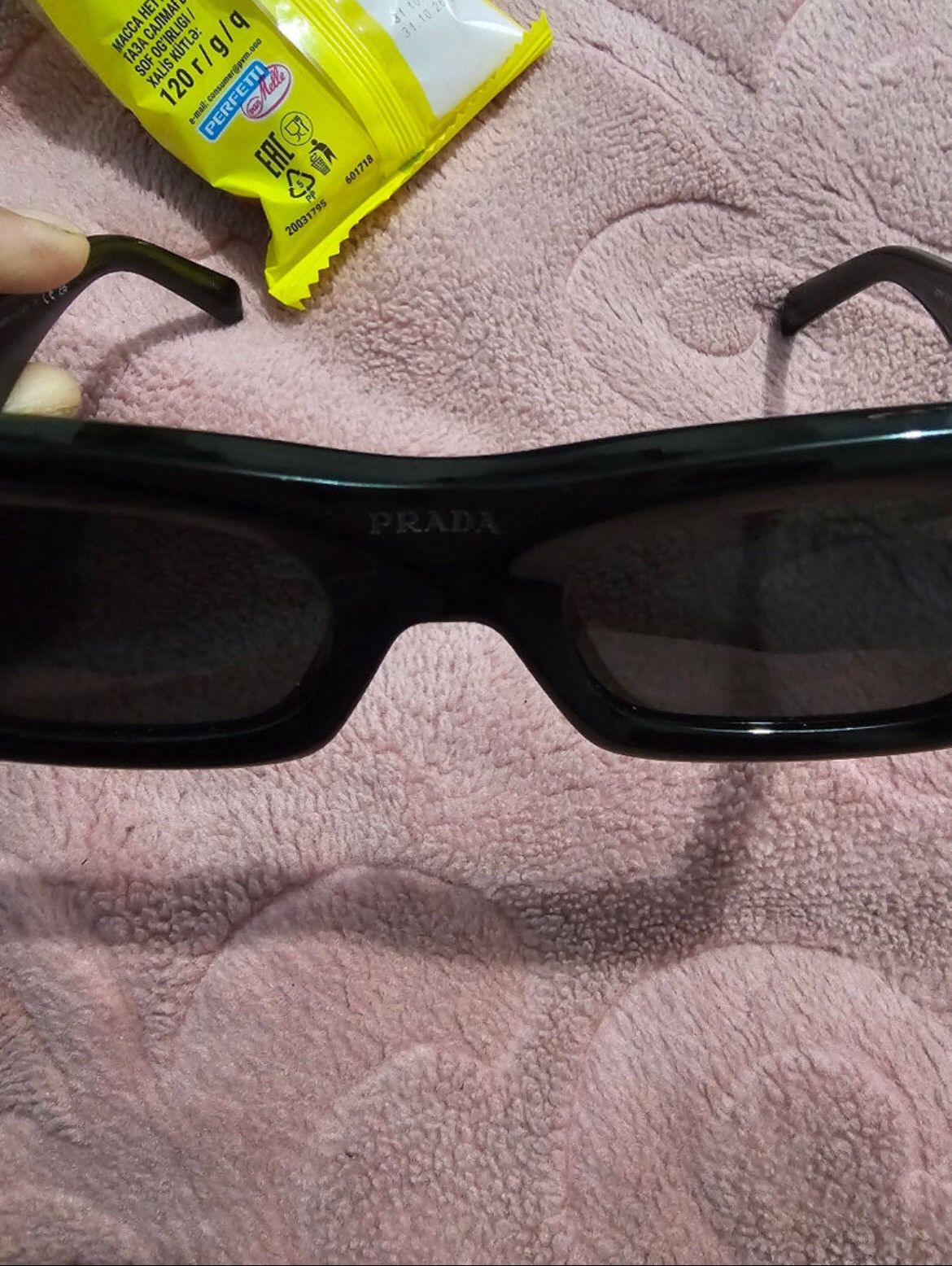 Prada RRP 517$ Crazy Prada Logo WOMENS SUNGLASSES PR 13ZS Size ONE SIZE - 10 Thumbnail