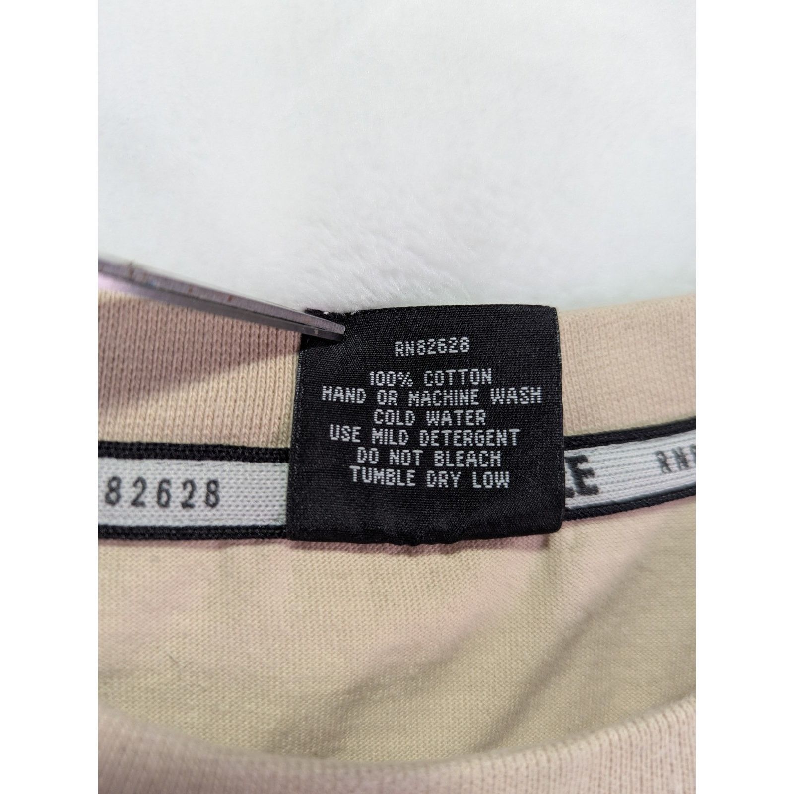 Southpole Sz XL Tan & White VTG Y2K Embroidered Logo Colorblock Size US XL / EU 56 / 4 - 5 Thumbnail