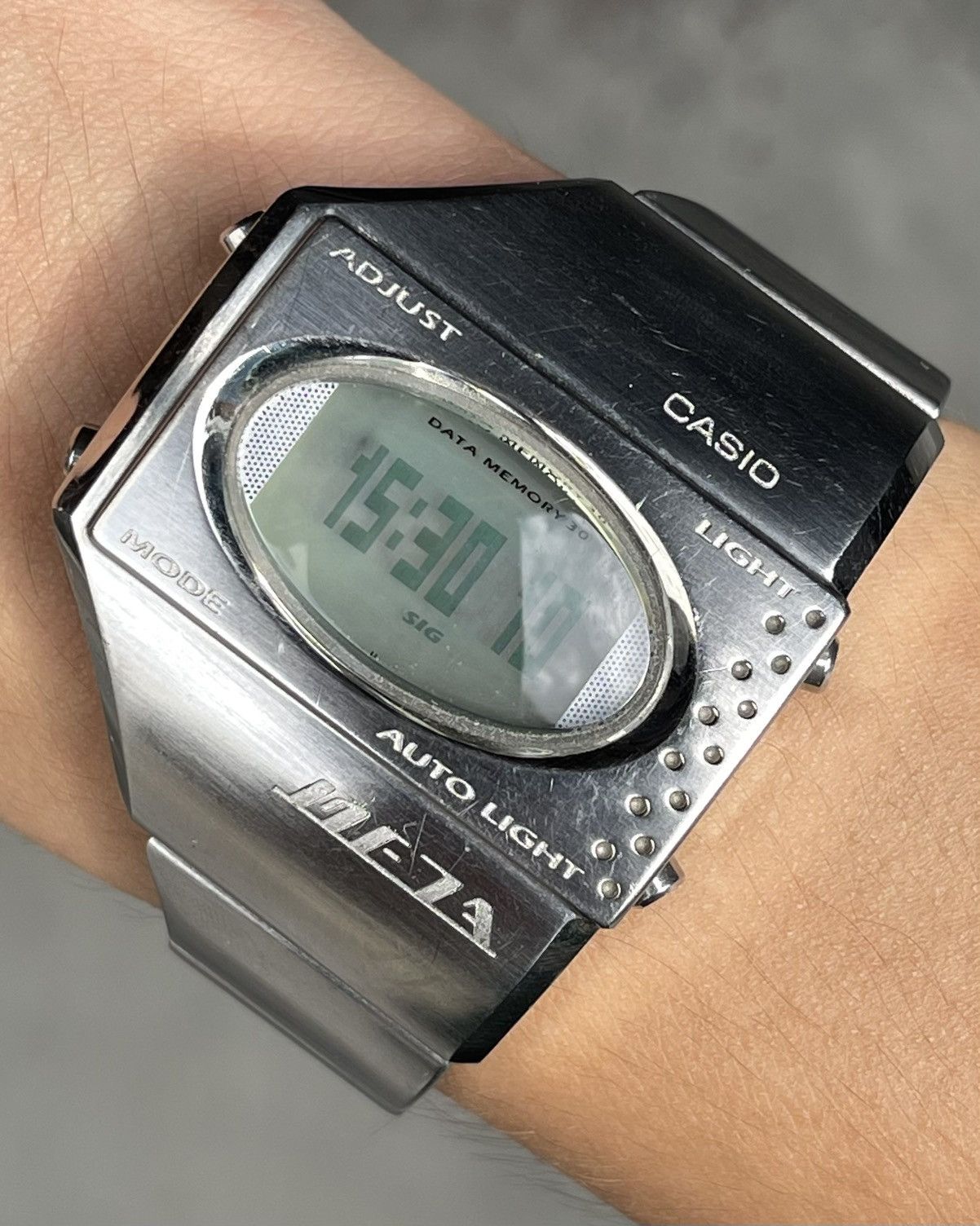 Casio × Japanese Brand × Vintage 𝐕𝐢𝐧𝐭𝐚𝐠𝐞 𝐂𝐀𝐒𝐈𝐎 𝐌𝐄𝟏𝟎𝟎 𝐌𝐄𝐓𝐀 𝐀𝐮𝐭𝐨 𝐋𝐢𝐠𝐡𝐭 𝐃𝐢𝐠𝐢𝐭𝐚𝐥 𝐖𝐚𝐭𝐜𝐡 Size 40 - 4 Thumbnail
