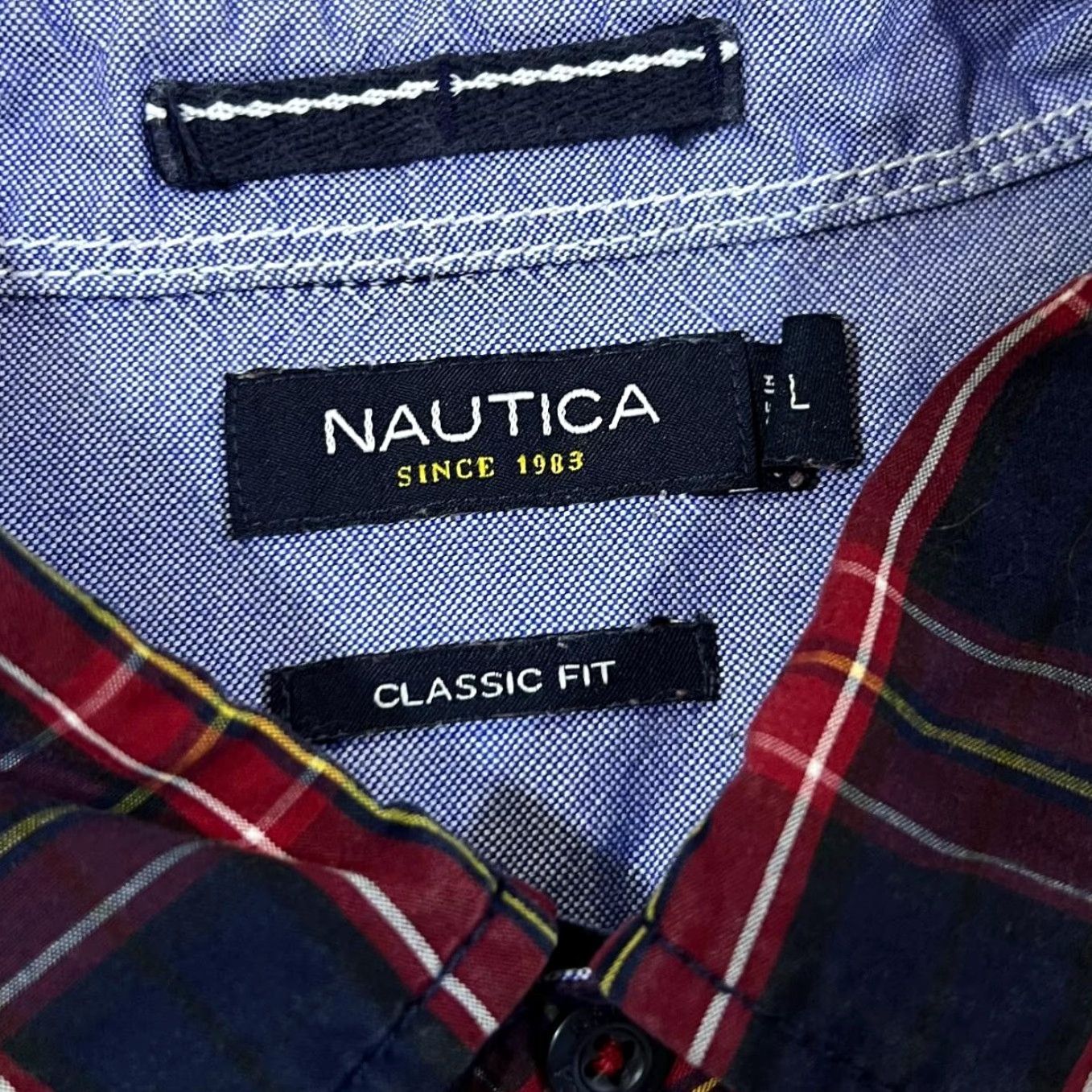 Nautica NAUTICA Classic Fit Pocket Logo Checked Button-Up Long Sleeve Shirt Large Navy Men Shirt Size US L / EU 52-54 / 3 - 4 Thumbnail