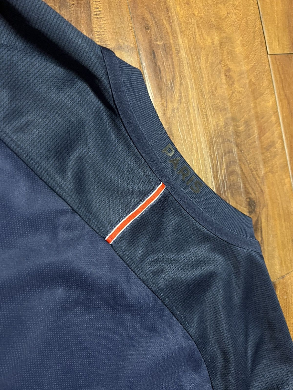 Nike × Vintage Nike PSG Away 2016 Authentic Jersey Paris Saint-Germain Sz L Size US L / EU 52-54 / 3 - 3 Thumbnail