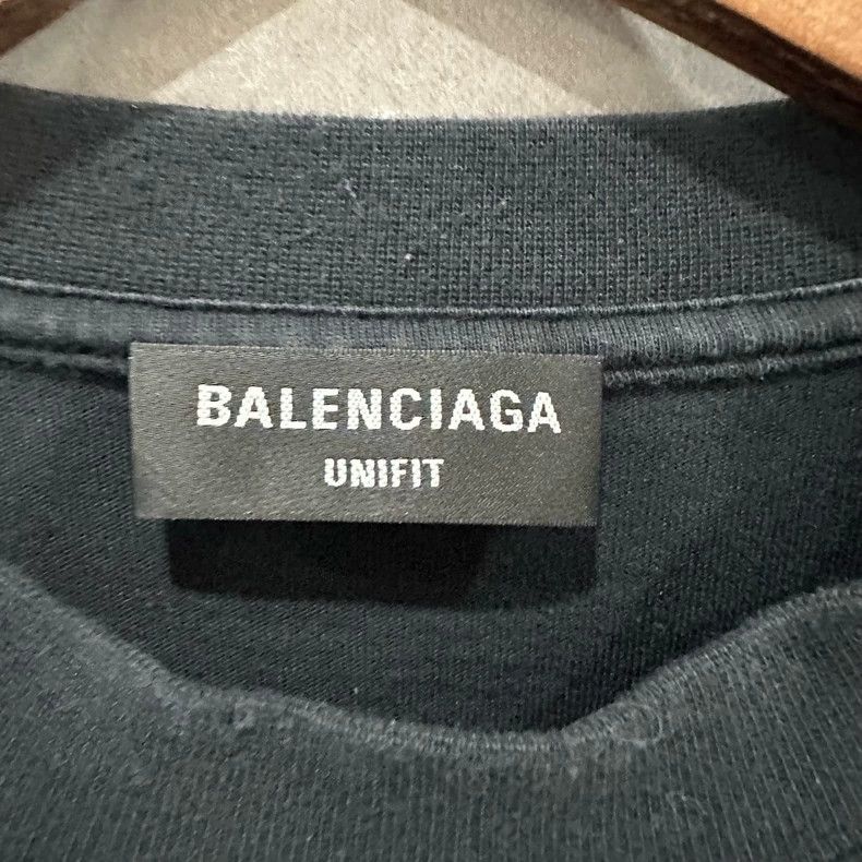 Balenciaga Balenciaga Rock Splatter Flame Destroyed Letter Logo Short Size US S / EU 44-46 / 1 - 4 Thumbnail