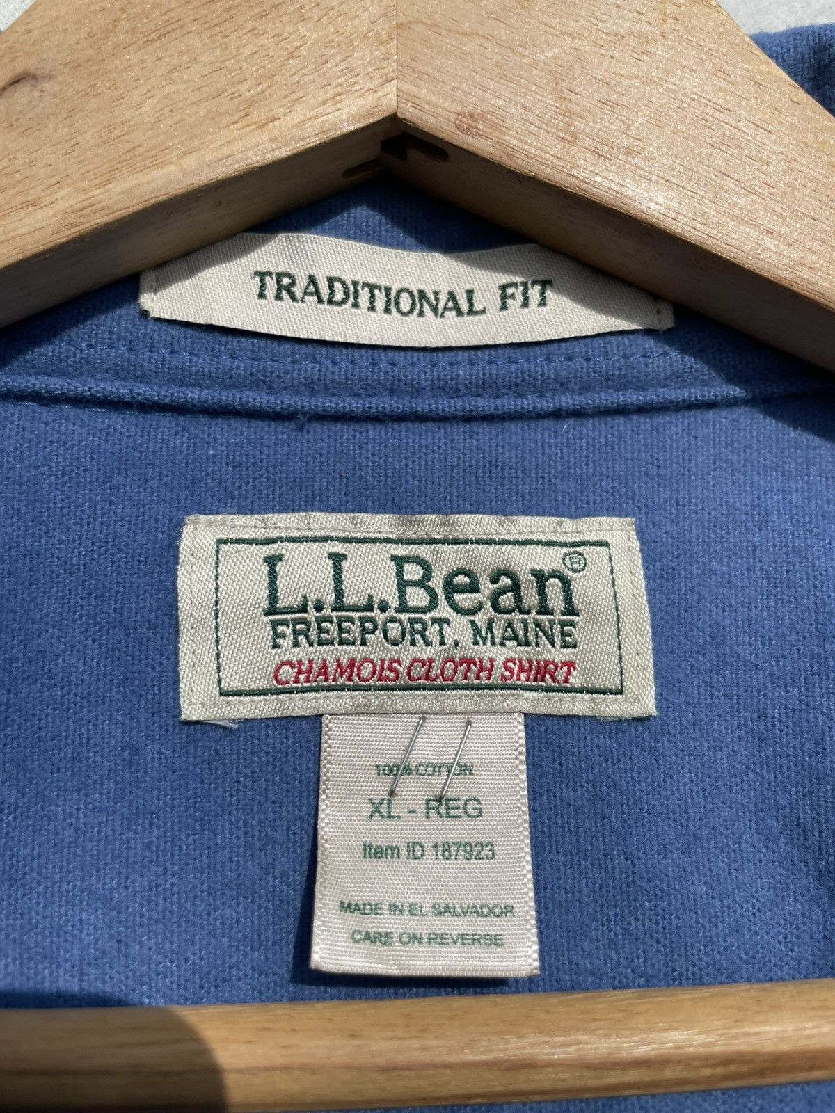 L.L. Bean RARE🔥 L.L Bean Men's Blue Chamois Cloth Button Down Shirt Size US XL / EU 56 / 4 - 7 Thumbnail