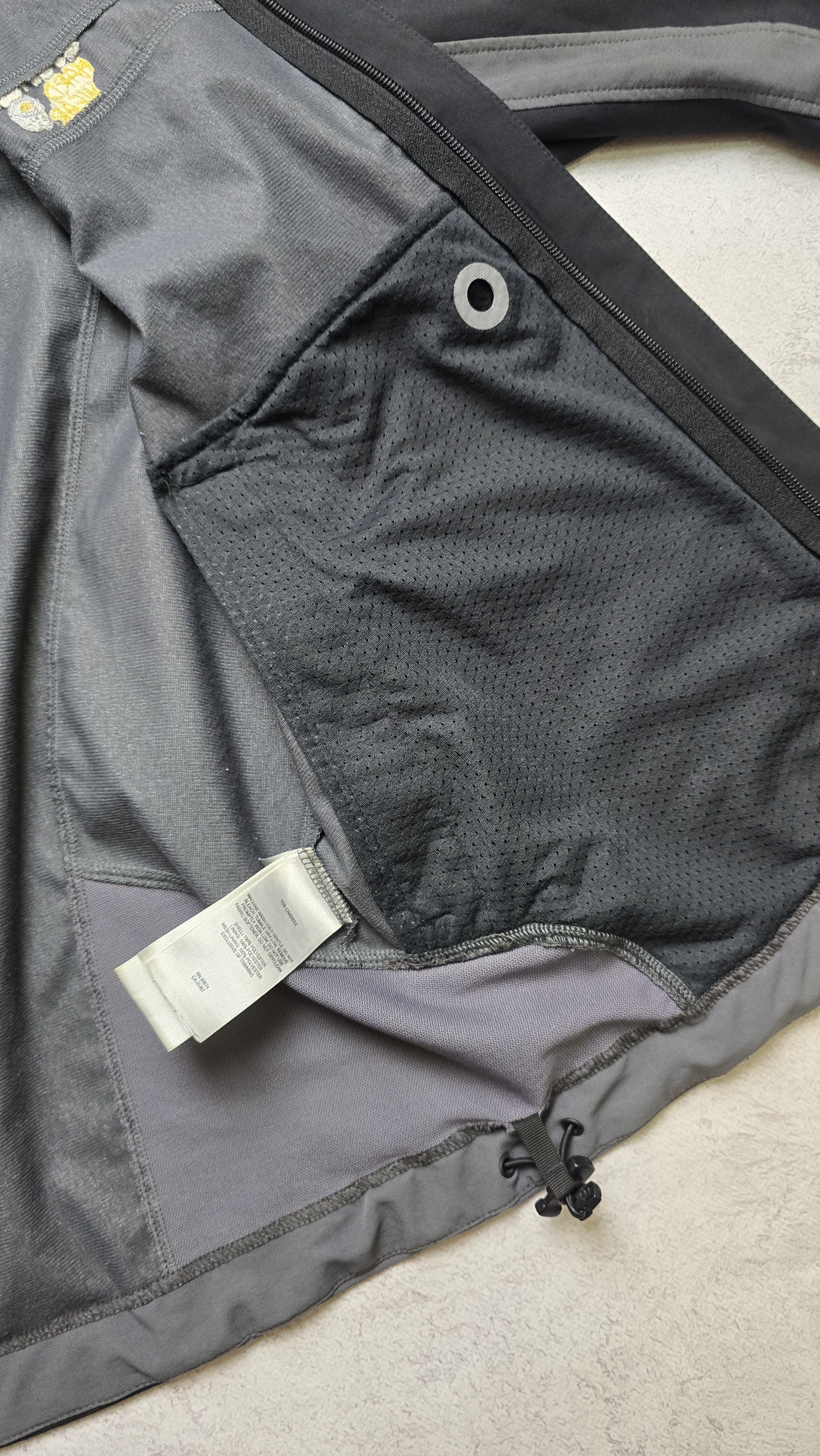 Mountain Hardwear Mountain Hardwear Softshell Windstopper Jacket Outdoor Size US M / EU 48-50 / 2 - 12 Thumbnail