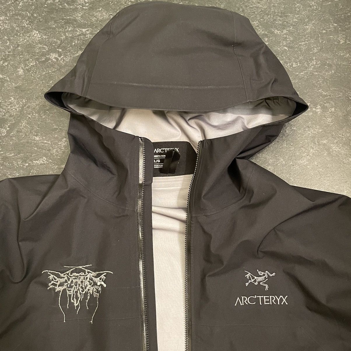 Arc'Teryx Arc'Teryx Axis Insulated Jacket System_A | Grailed