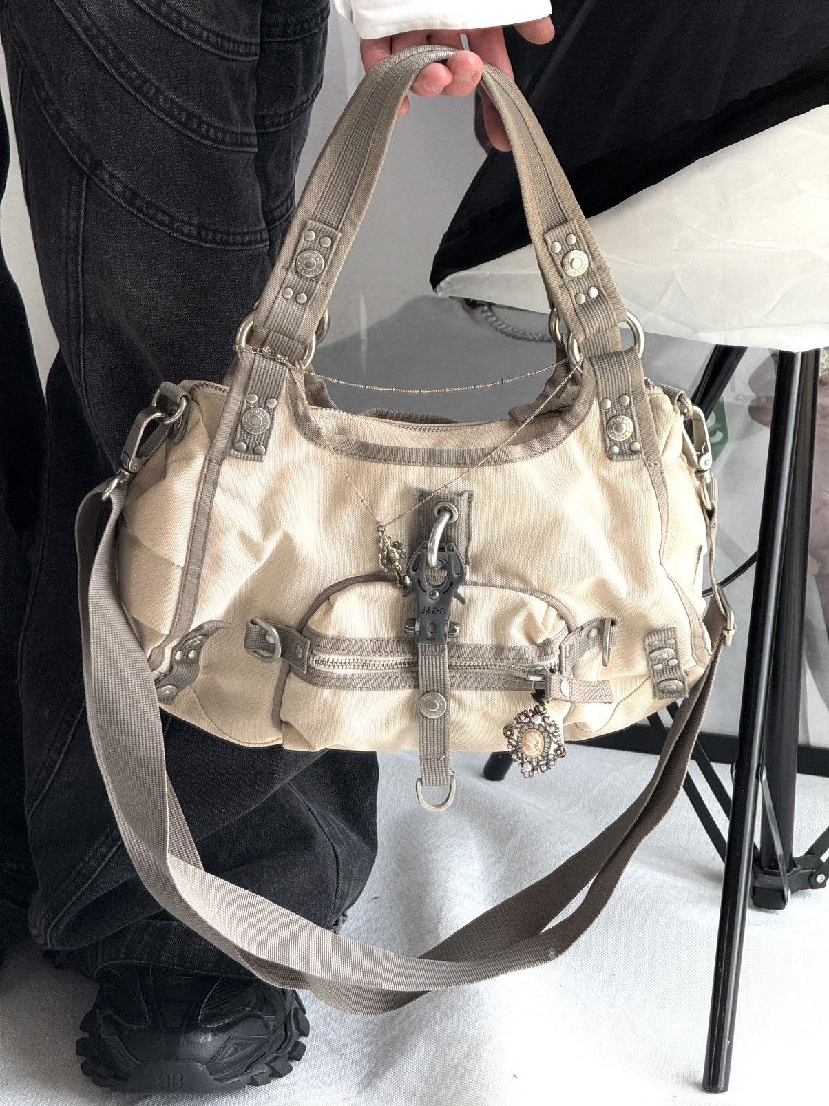 George Gina & Lucy × Japanese Brand Very Rare George Gina & lucy Y2k Alyx Bag Crossbody Handbag Size ONE SIZE - 8 Thumbnail