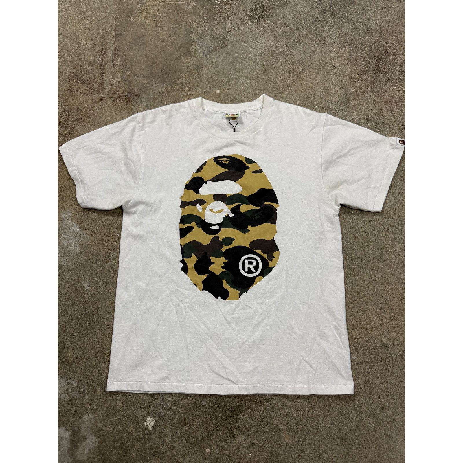 Bape Bape Ape Camo Tee Used Large Size US L / EU 52-54 / 3 - 1 Thumbnail