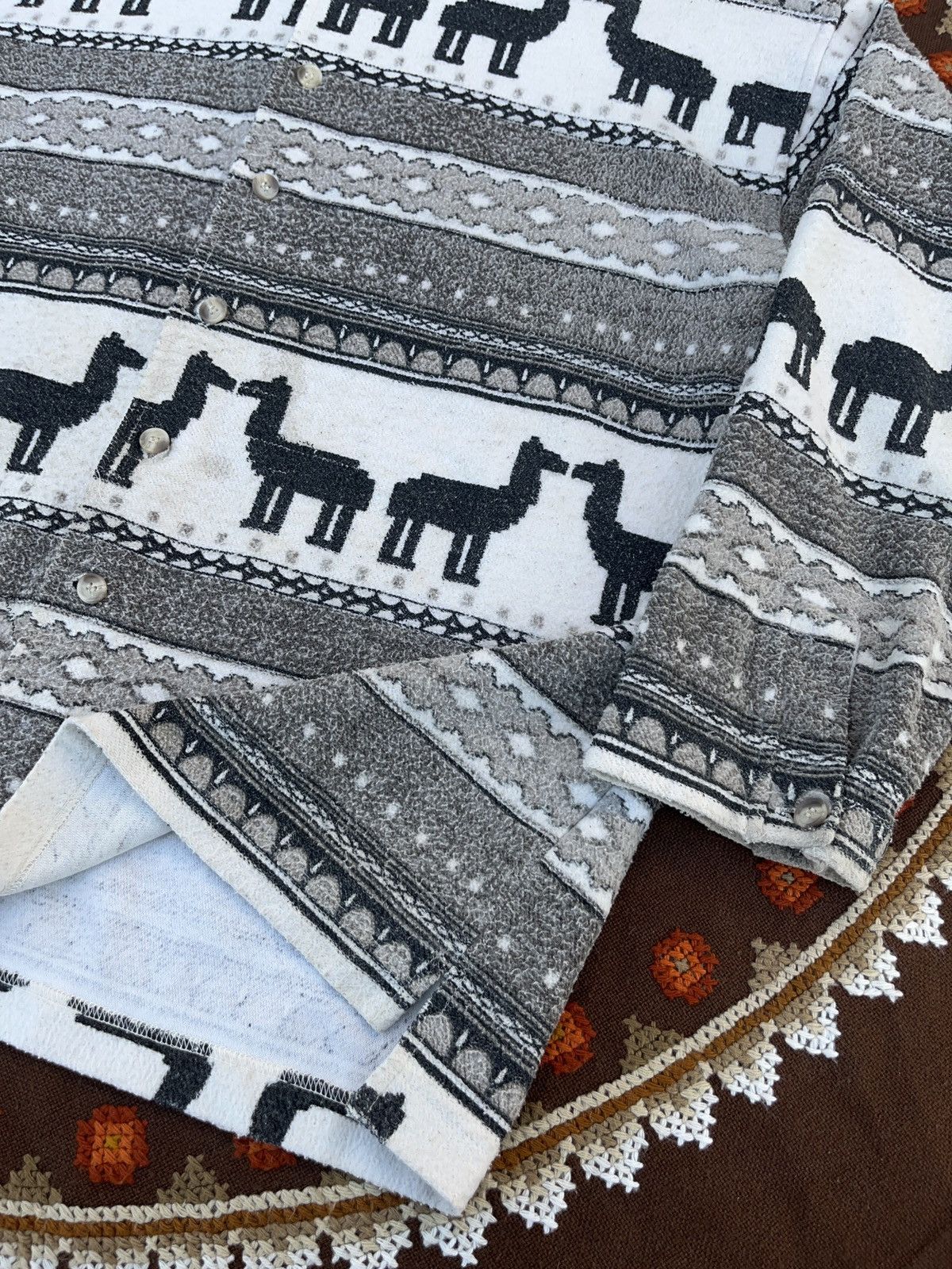 Native × Vintage Vintage 80s Tribal Alpaca Llama Overshirt Andean Style Size US XL / EU 56 / 4 - 3 Thumbnail