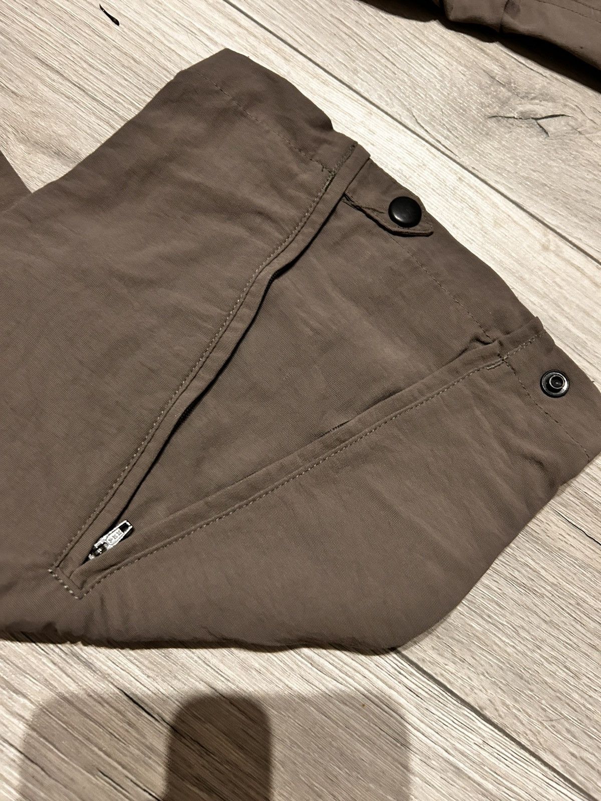 The North Face × Vintage Vintage The North Face Nylon transformers pants Size US 40 / EU 56 - 6 Thumbnail