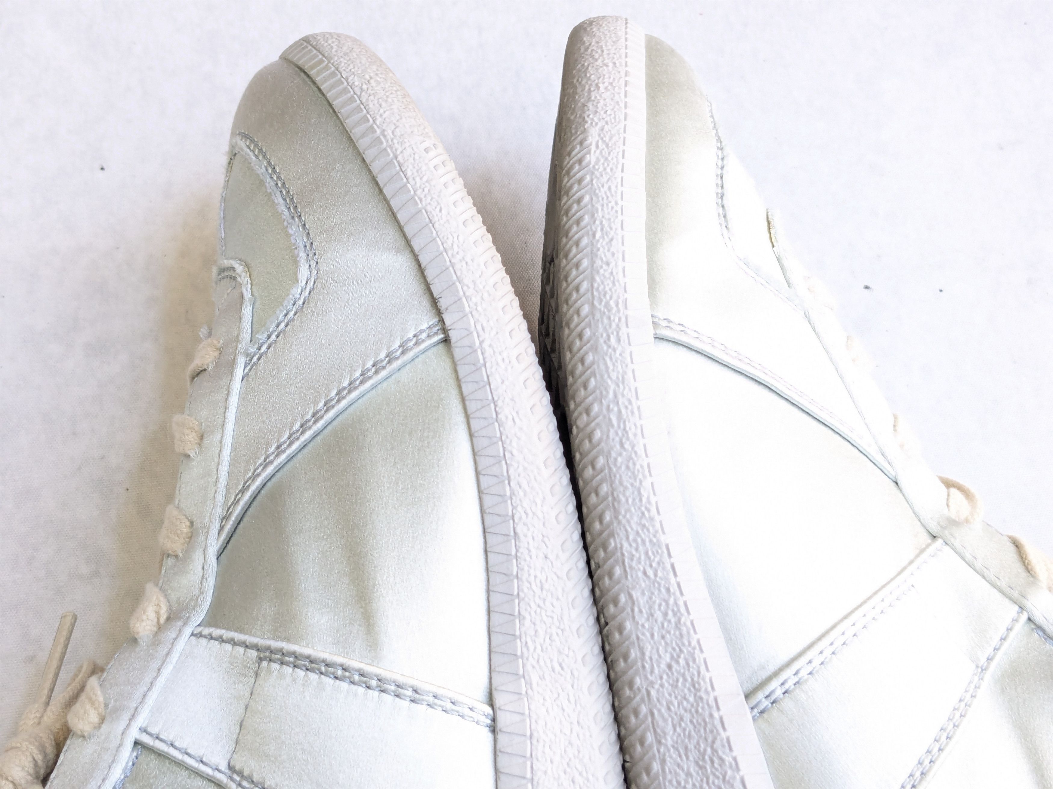 Maison Margiela Maison Margiela GAT Replica Blue Satin 9 42 Low Leather Size US 9 / EU 42 - 9 Thumbnail