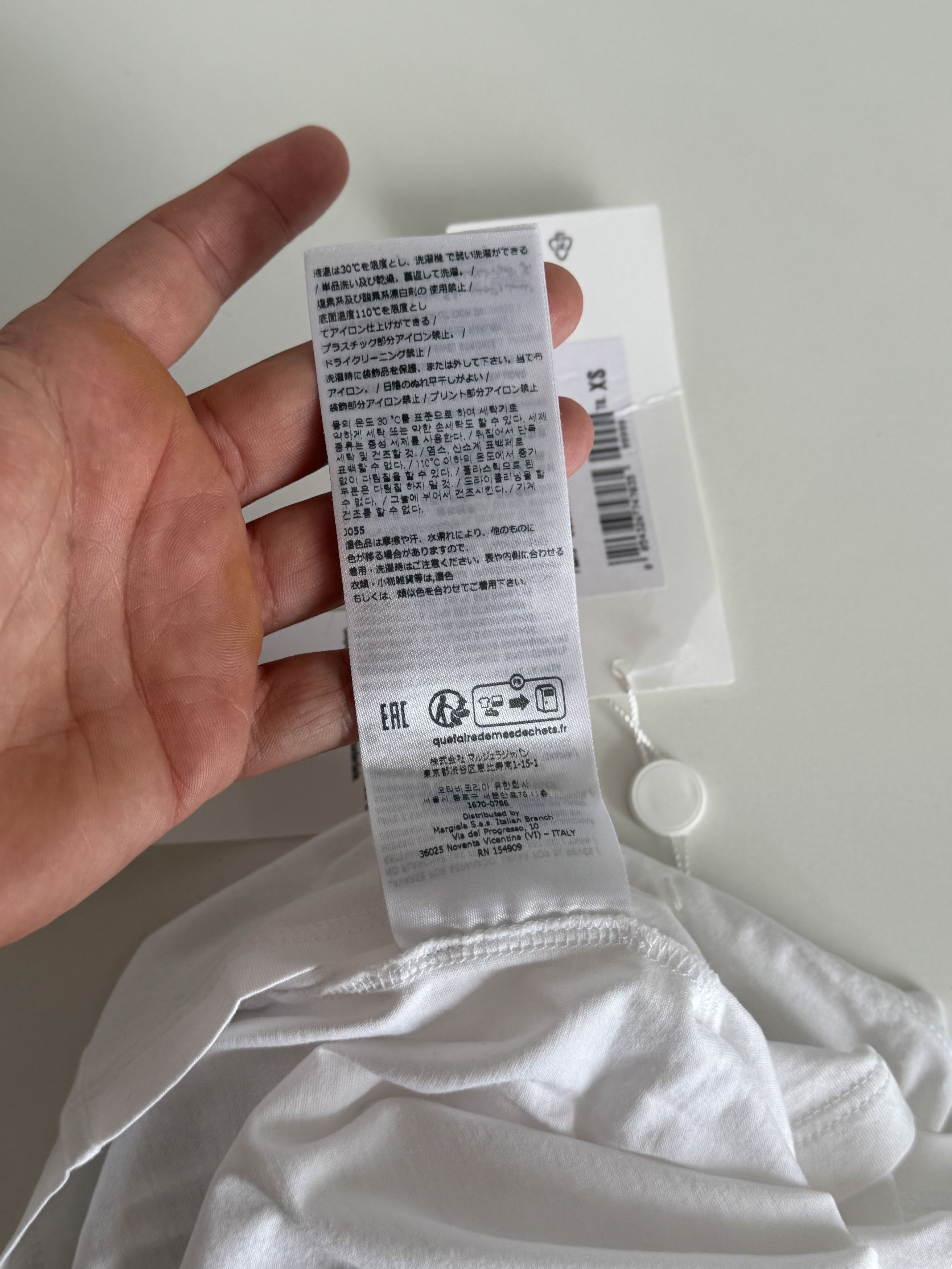 Maison Margiela Maison Margiela tshirt | new | size xs Size XS / US 0-2 / IT 36-38 - 10 Thumbnail