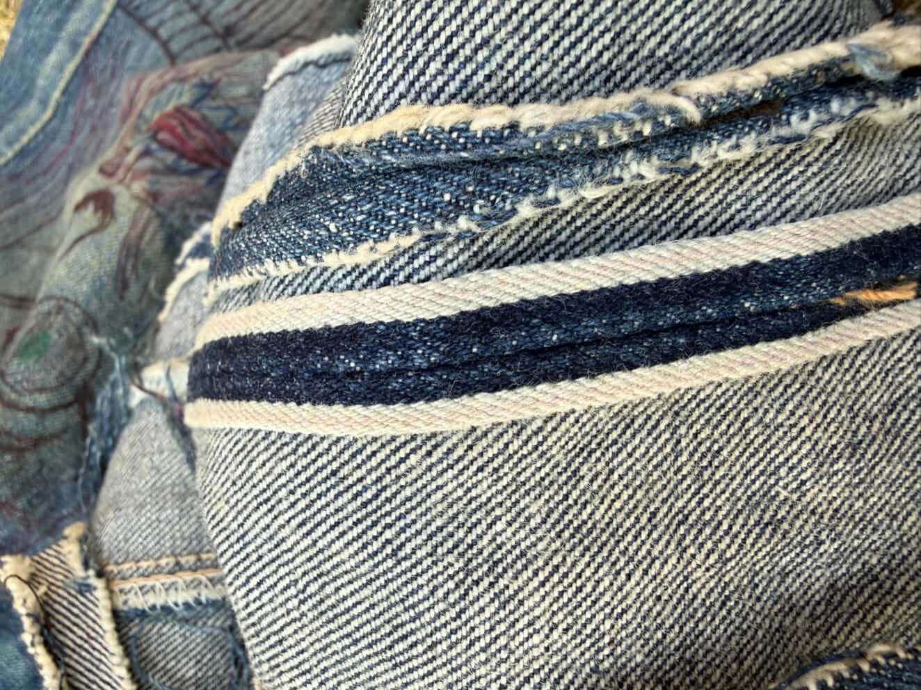 Levi's Vintage Clothing Vintage Levi’s 501 Redline Selvedge Jeans Late 1970s – 80s Size US 31 - 12 Thumbnail