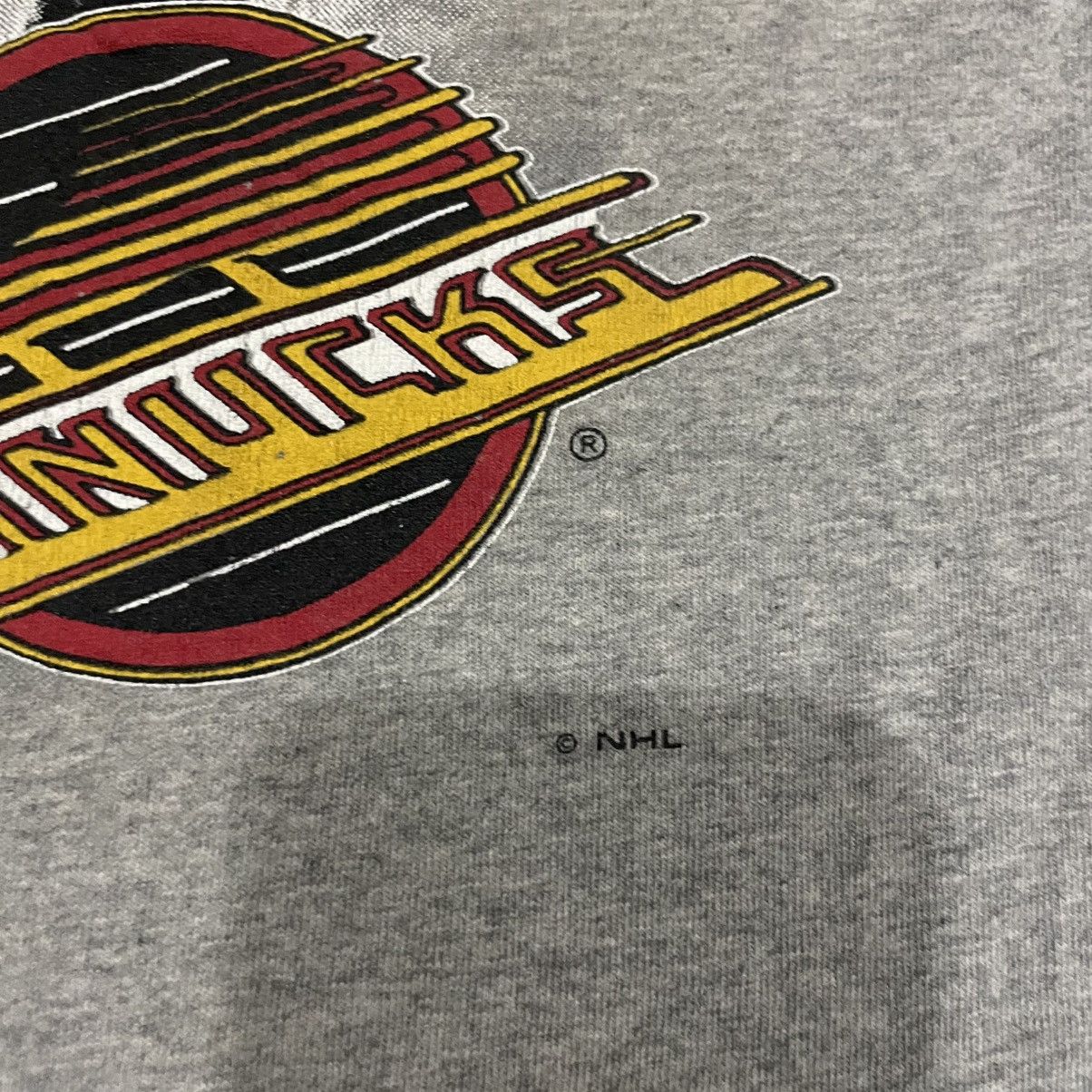 Vintage Vtg 1990 Vancouver Canucks NHL T-shirt tee. Size US XXL / EU 58 / 5 - 4 Thumbnail
