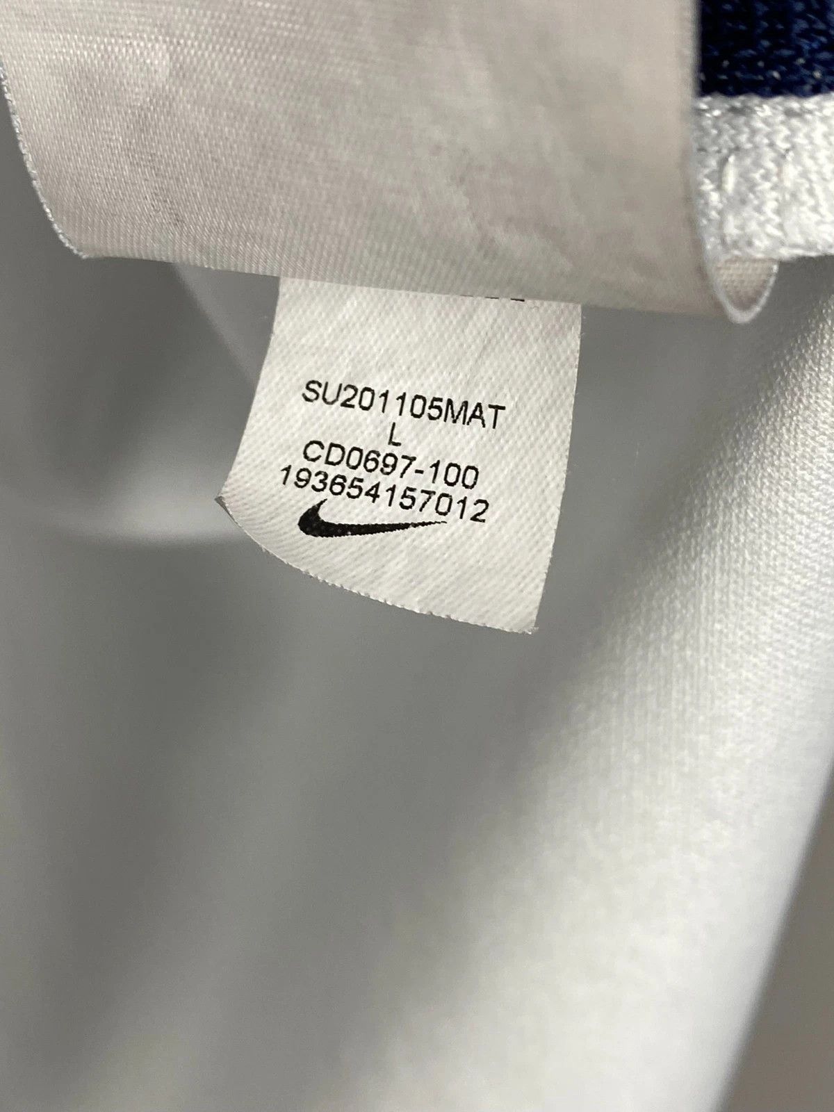 Nike Nike England National Team 2020-2021 Home Football Jersey Size US L / EU 52-54 / 3 - 6 Thumbnail
