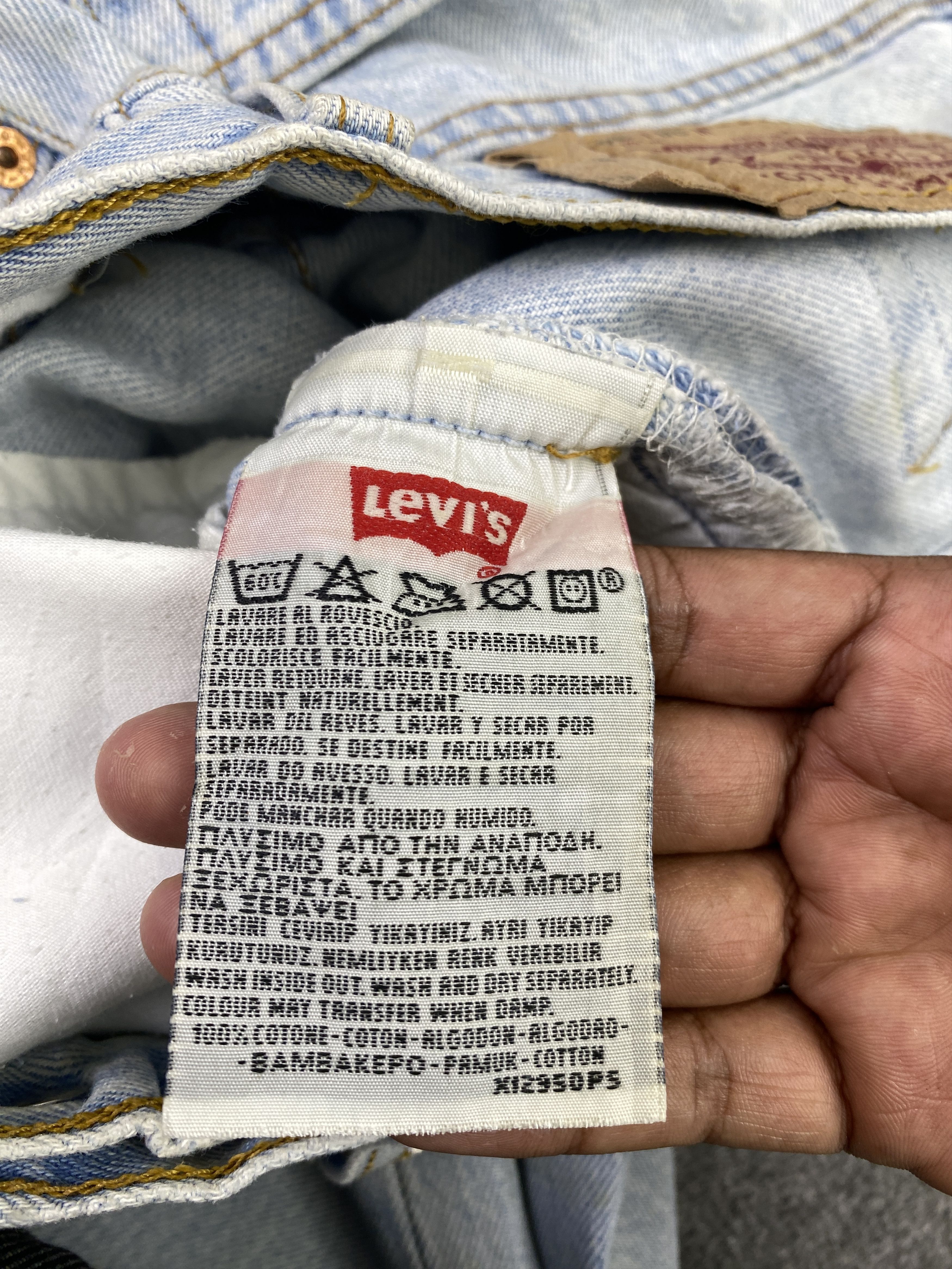 Levi's Vintage Levis 501 Light Washed Jeans DP2856 Size US 28 / EU 44 - 6 Thumbnail