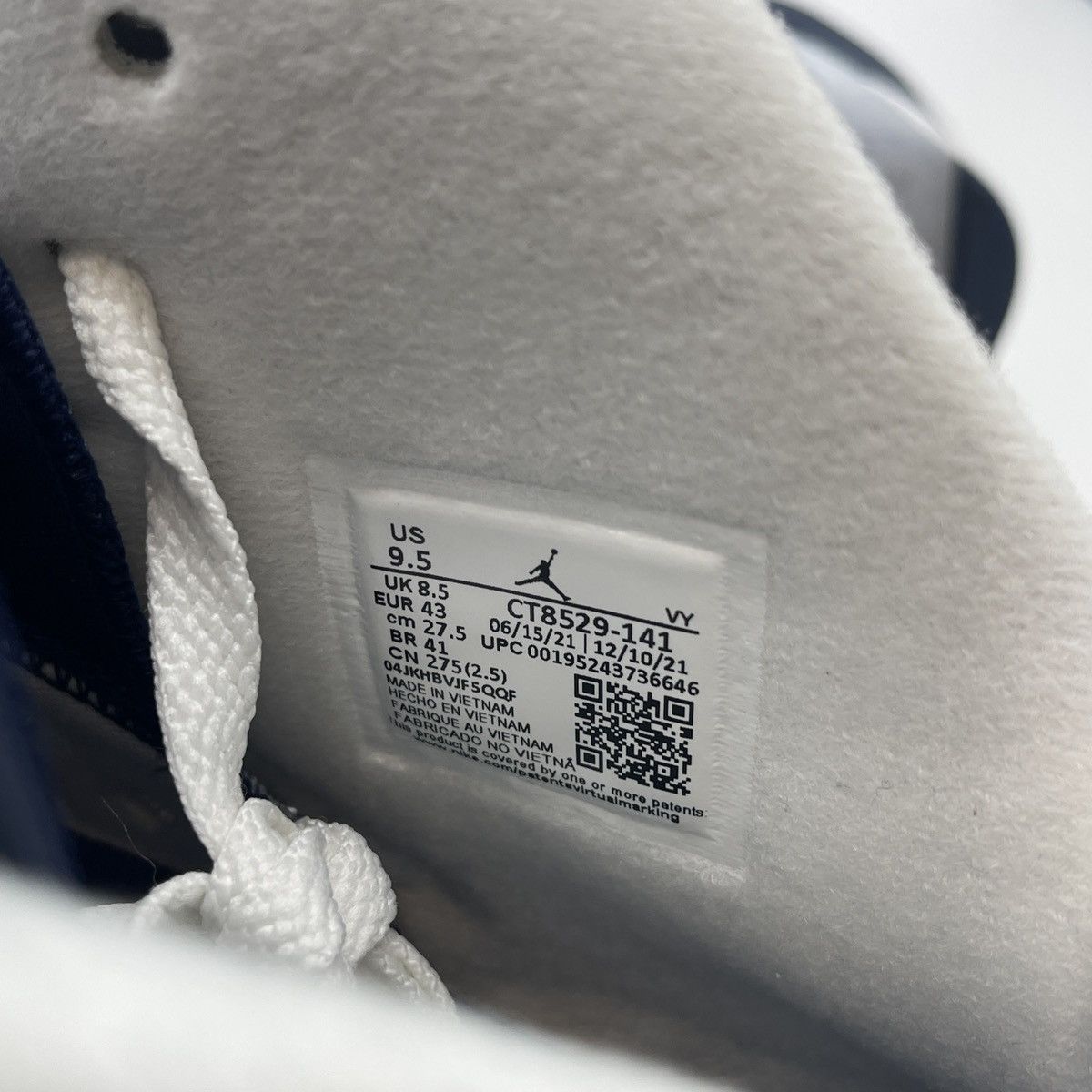 Jordan Brand Air Jordan 6 midnight navy Size US 9.5 / EU 42-43 - 8 Thumbnail