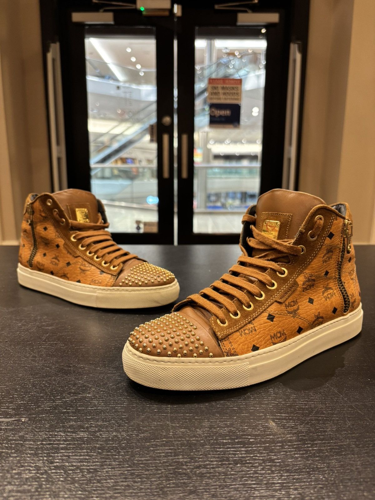 MCM MCM Leather High Top Sneaker Size US 7 / EU 40 - 1 Thumbnail