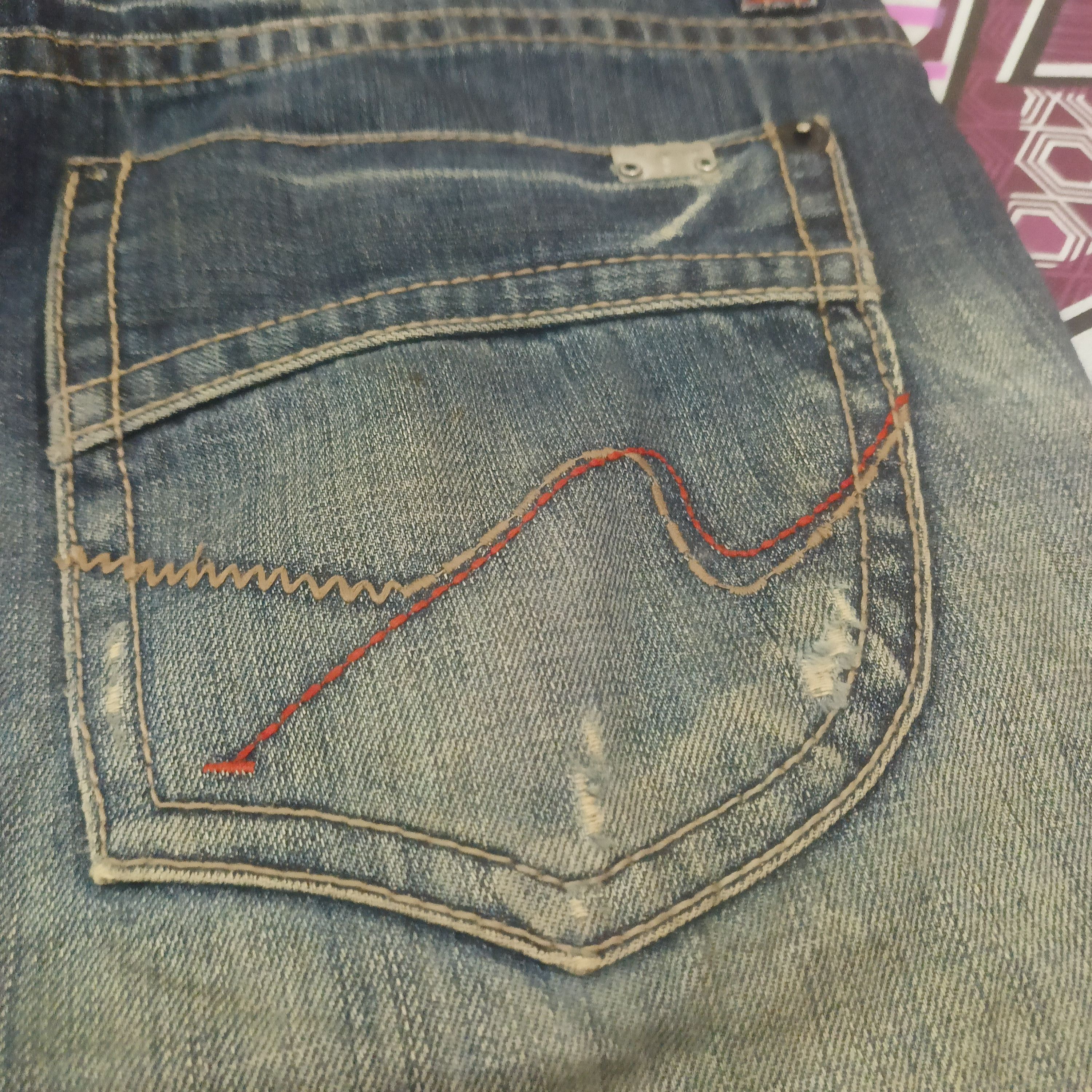Japanese Brand Japanese Matrix Opt jeans flared Distressed jeans Size US 31 - 19 Thumbnail