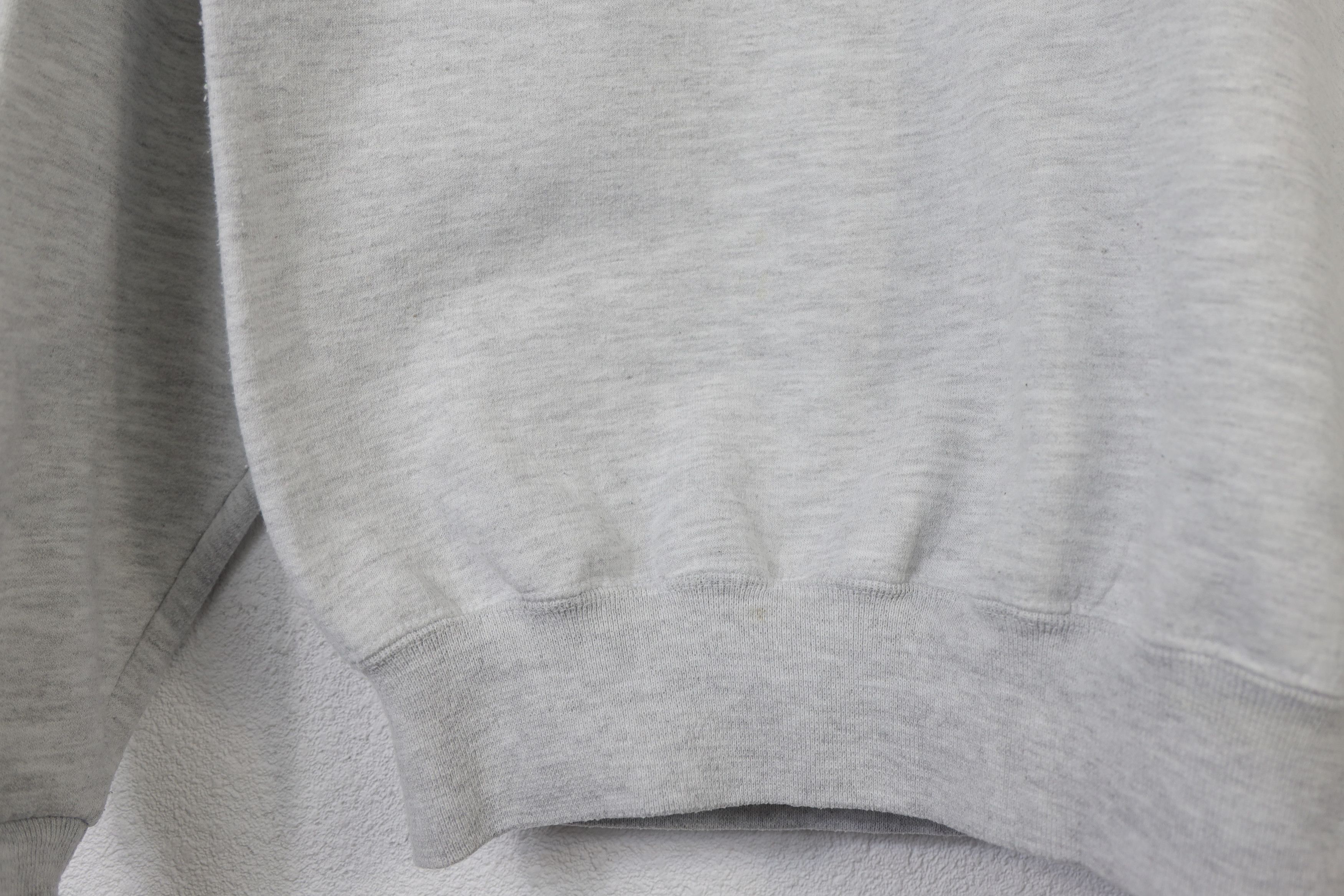 Vintage VIntage Army USA Logo Graphic Crew Sweatshirt size S Size US S / EU 44-46 / 1 - 9 Thumbnail