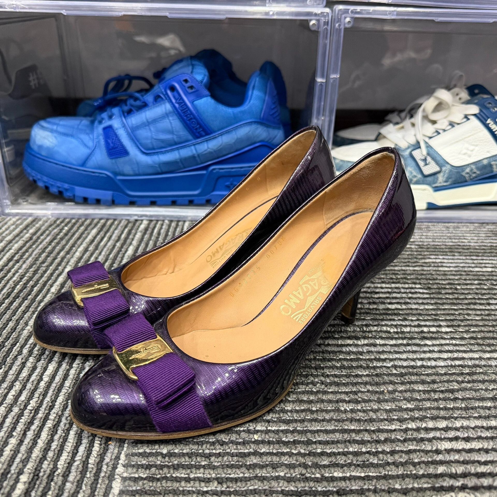 Salvatore Ferragamo Salvatore Ferragamo Purple Lowtop Sneakers us_6 Women Size US 6 / IT 36 - 1 Thumbnail