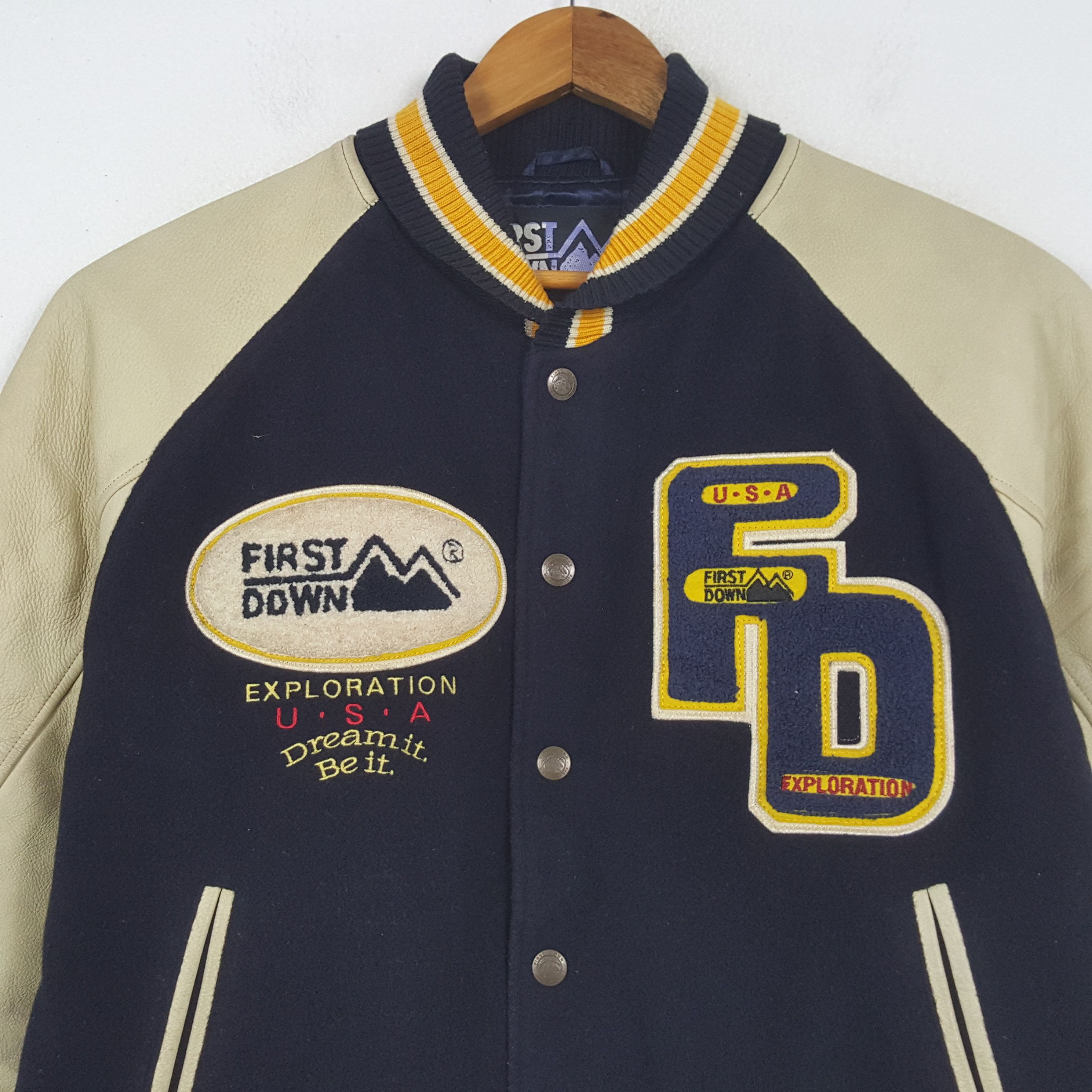 Vintage Vintage FIRST DOWN Streetwear Varsity Jacket C291N34 Size US XL / EU 56 / 4 - 4 Thumbnail