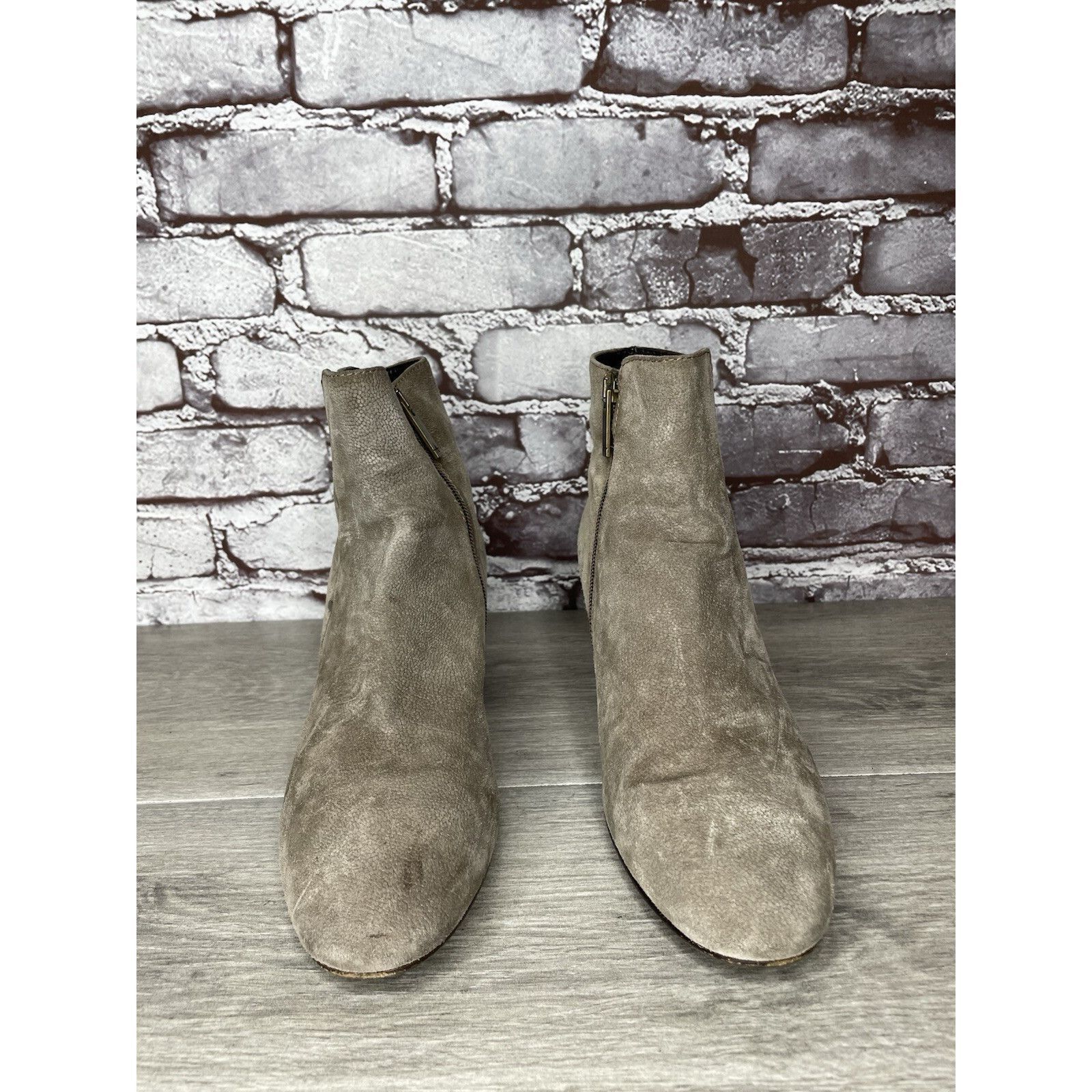 Aquatalia Aquatalia Taupe Suede Leather Side Zip Heel Ankle Booties Wo Size US 10 / IT 40 - 15 Thumbnail